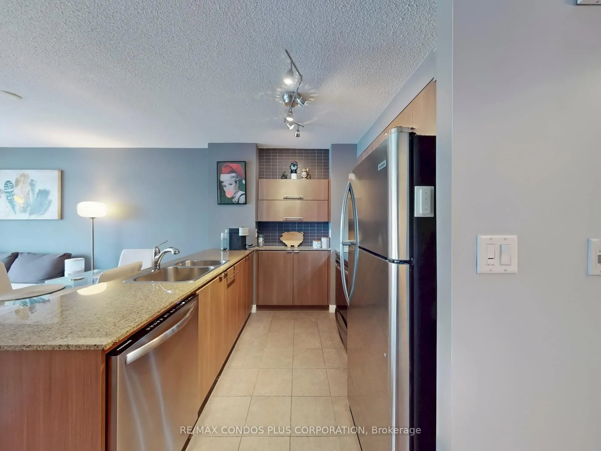 11 Brunel Court, #1101