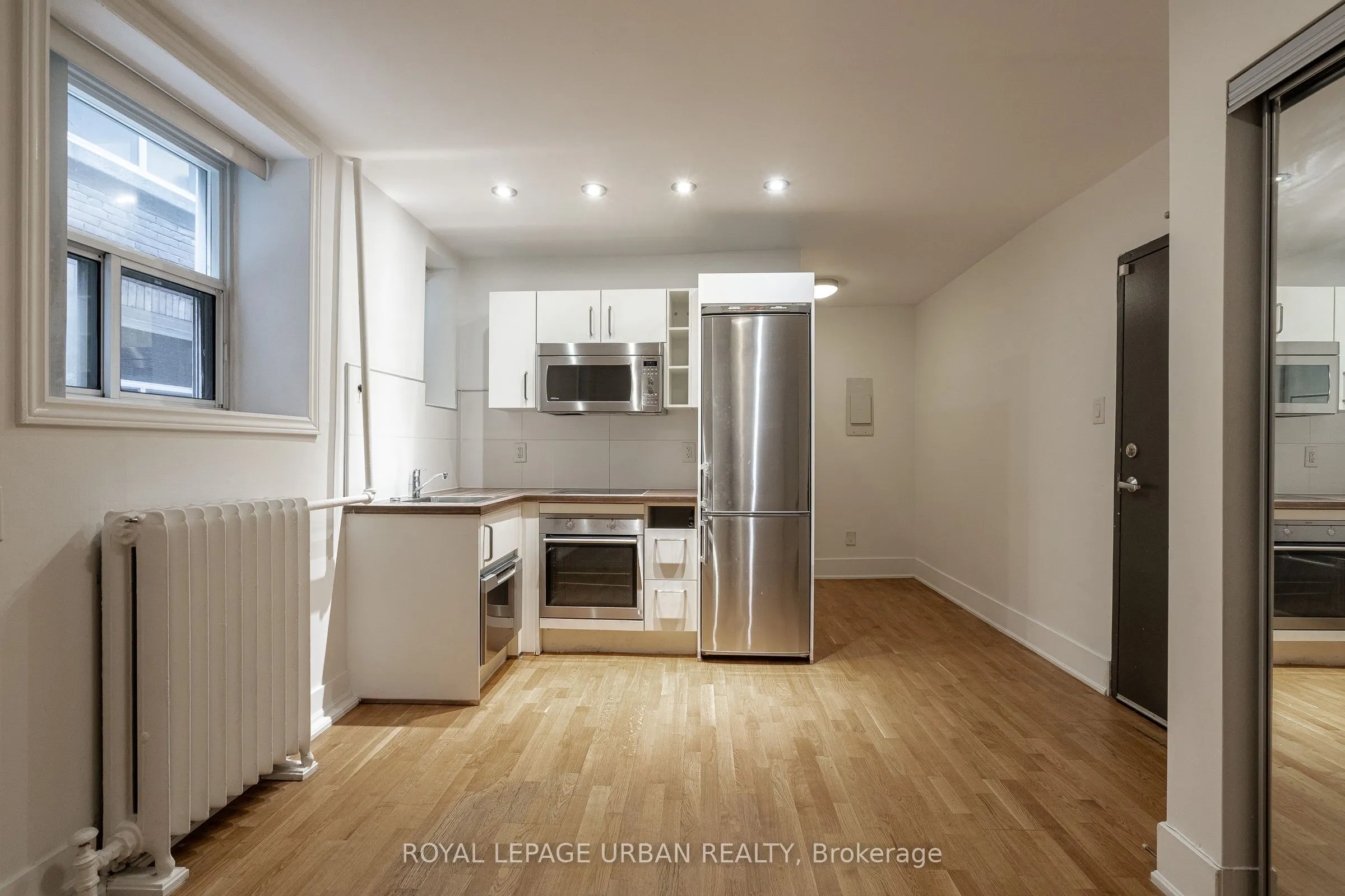 56 Maitland Street, #106