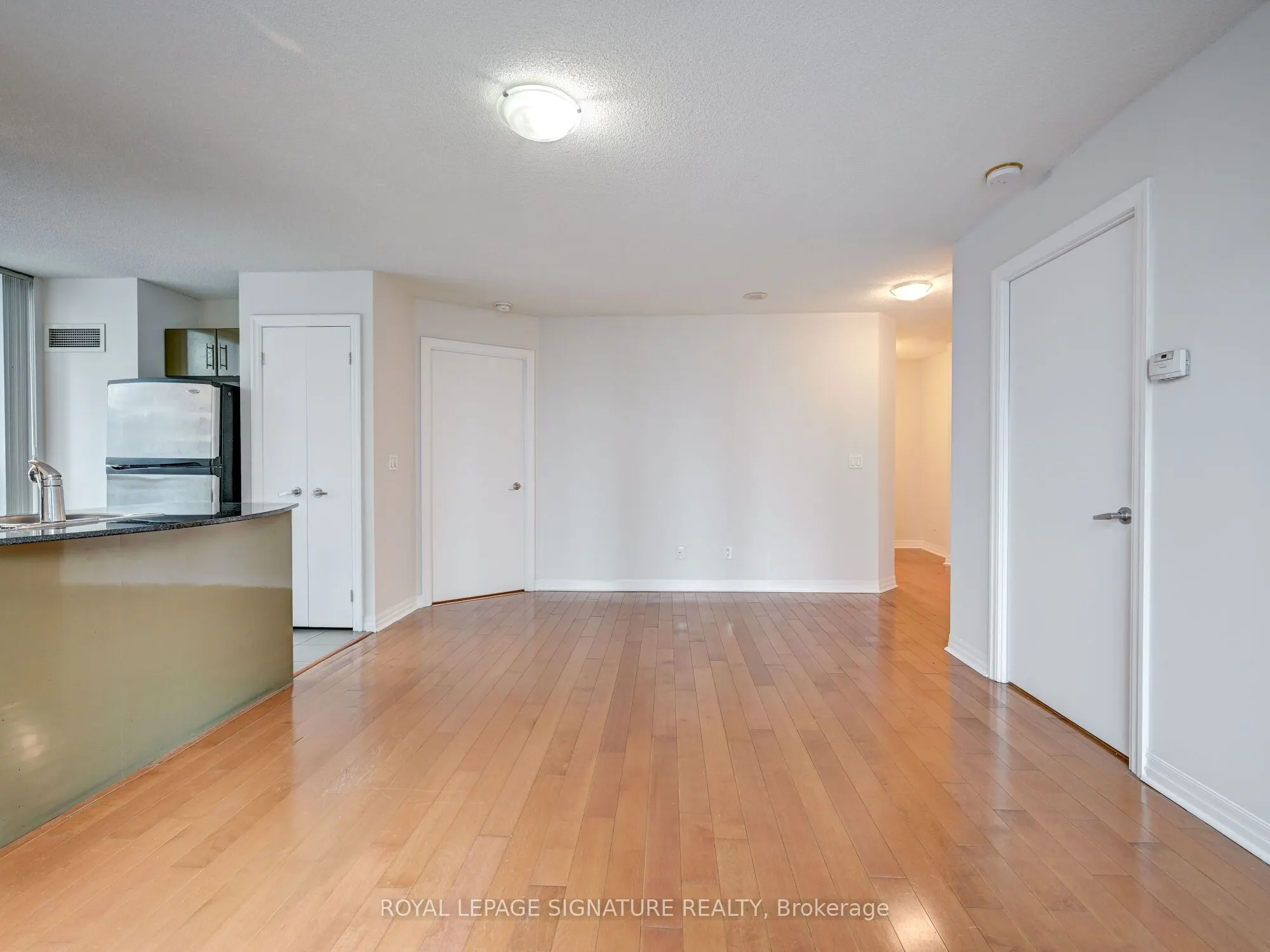 16 Yonge Street, #1202