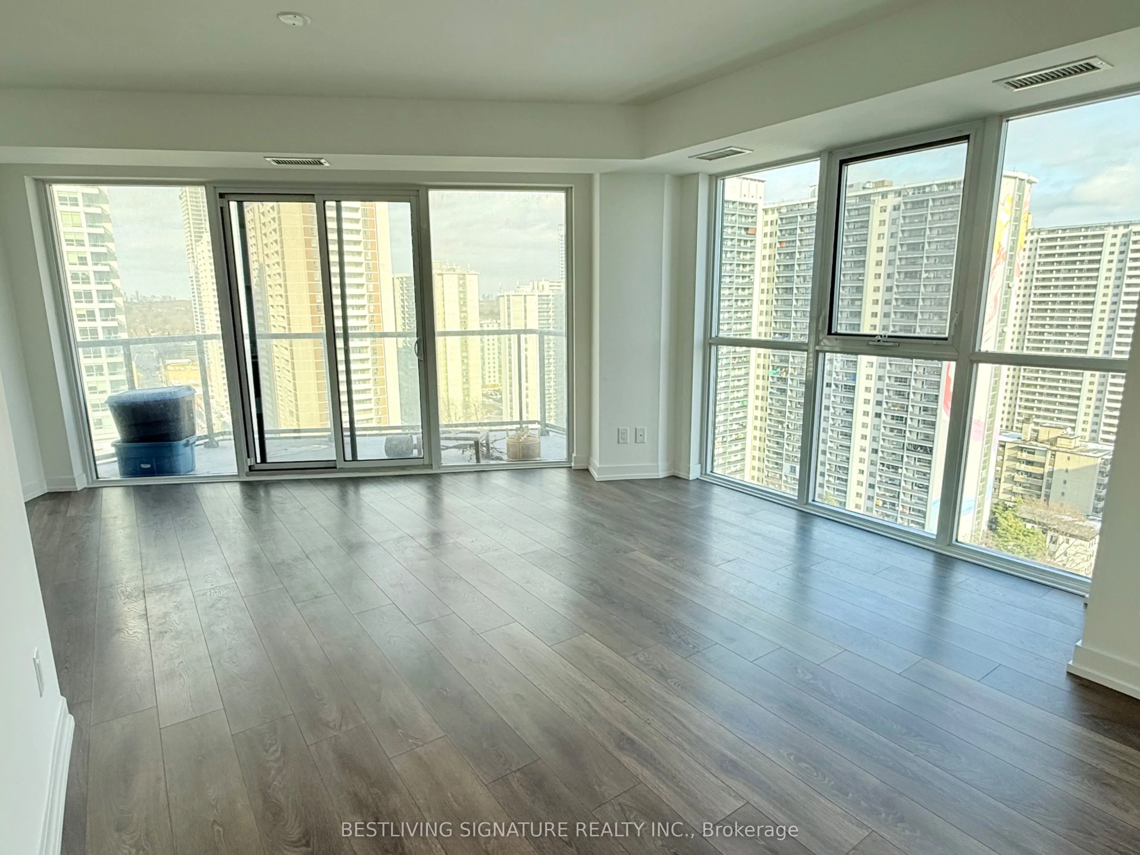 159 Wellesley Street E, #1803