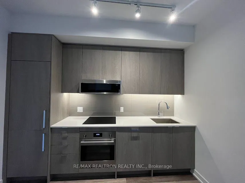 250 Lawrence Avenue W #701