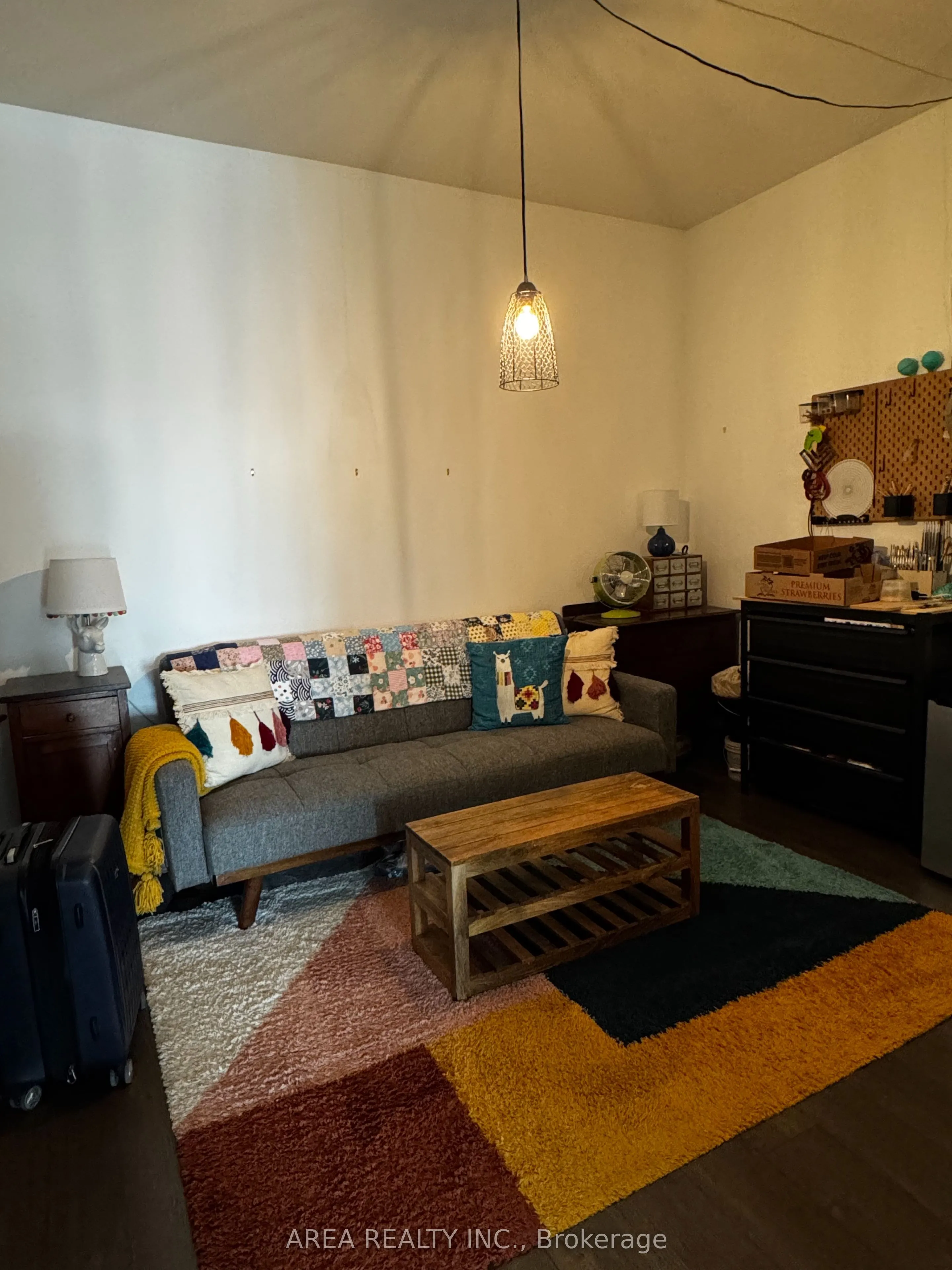 111 St Clair Avenue W, #1418