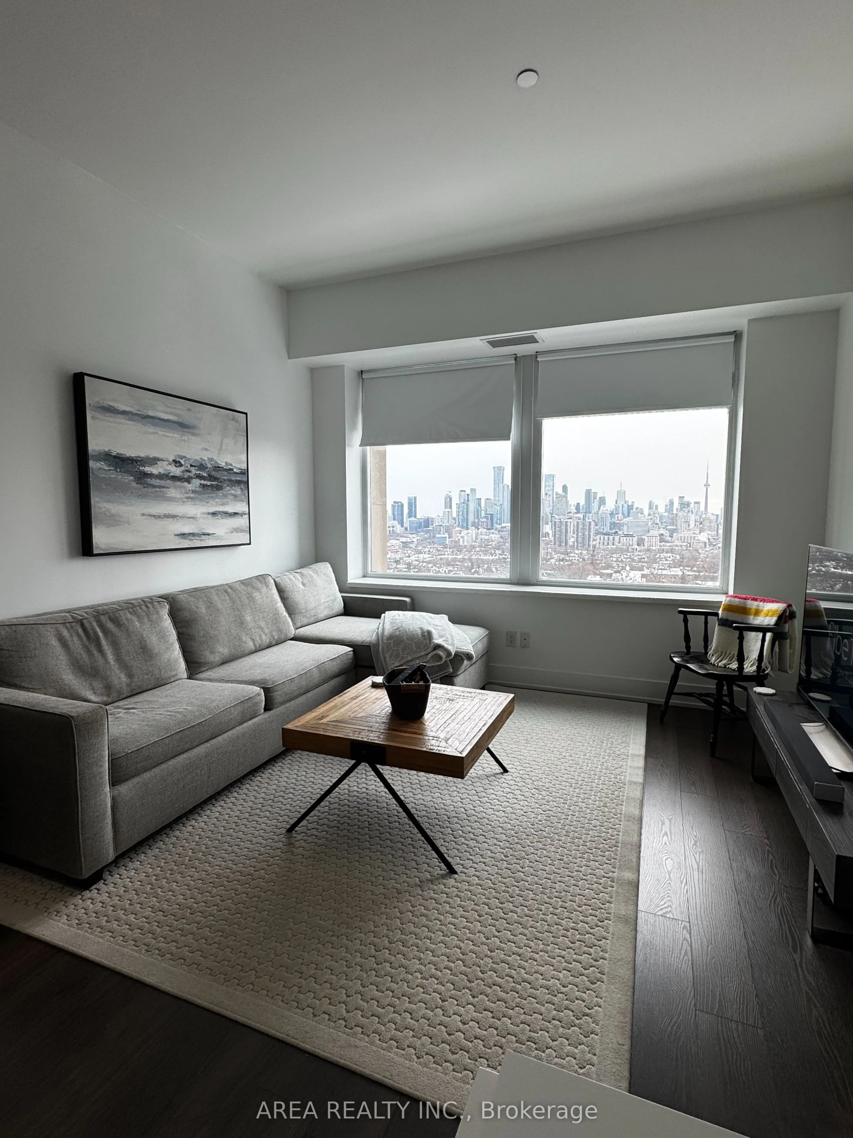 111 St Clair Avenue W, #1418
