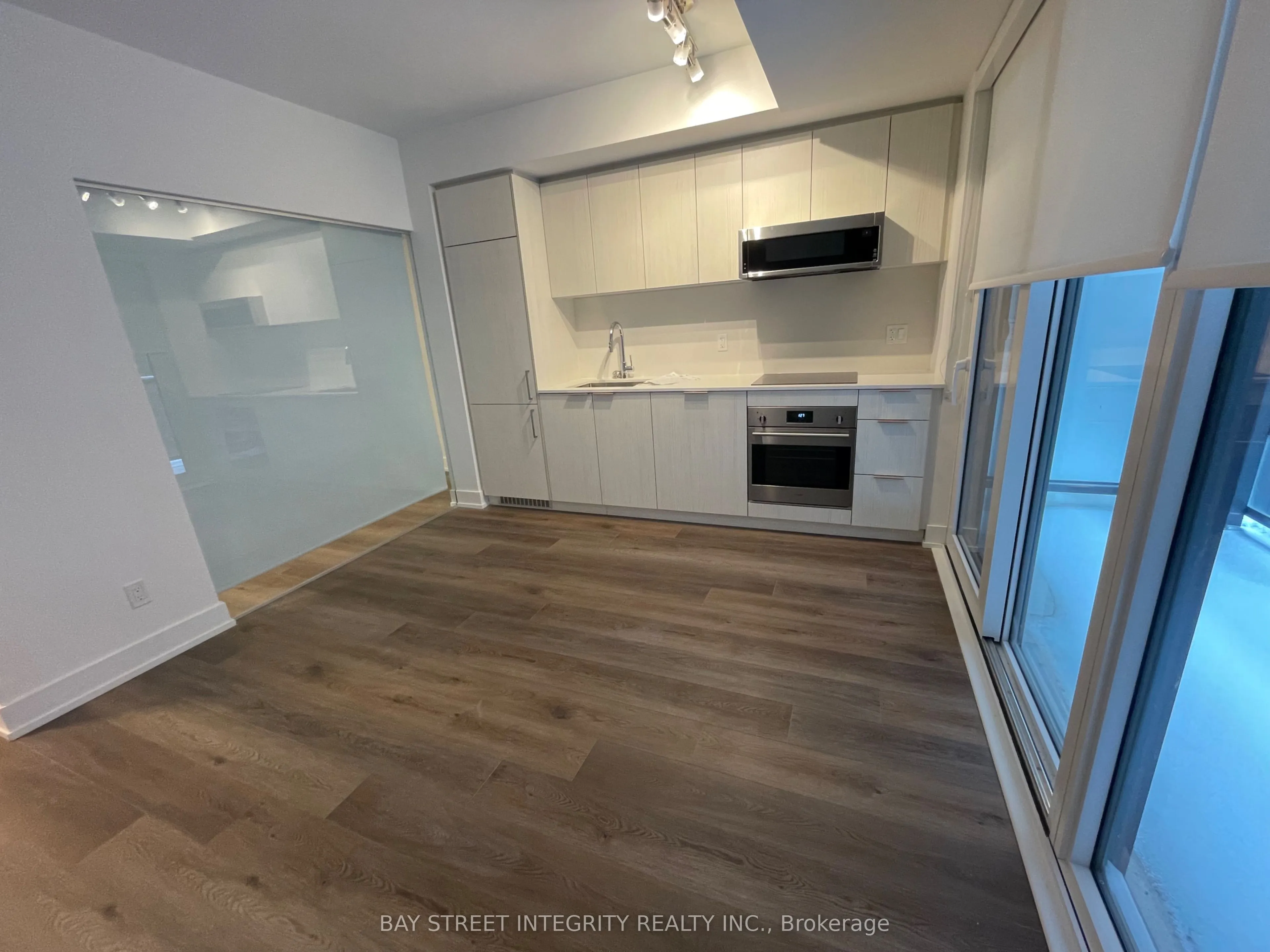 308 Jarvis Street, #518