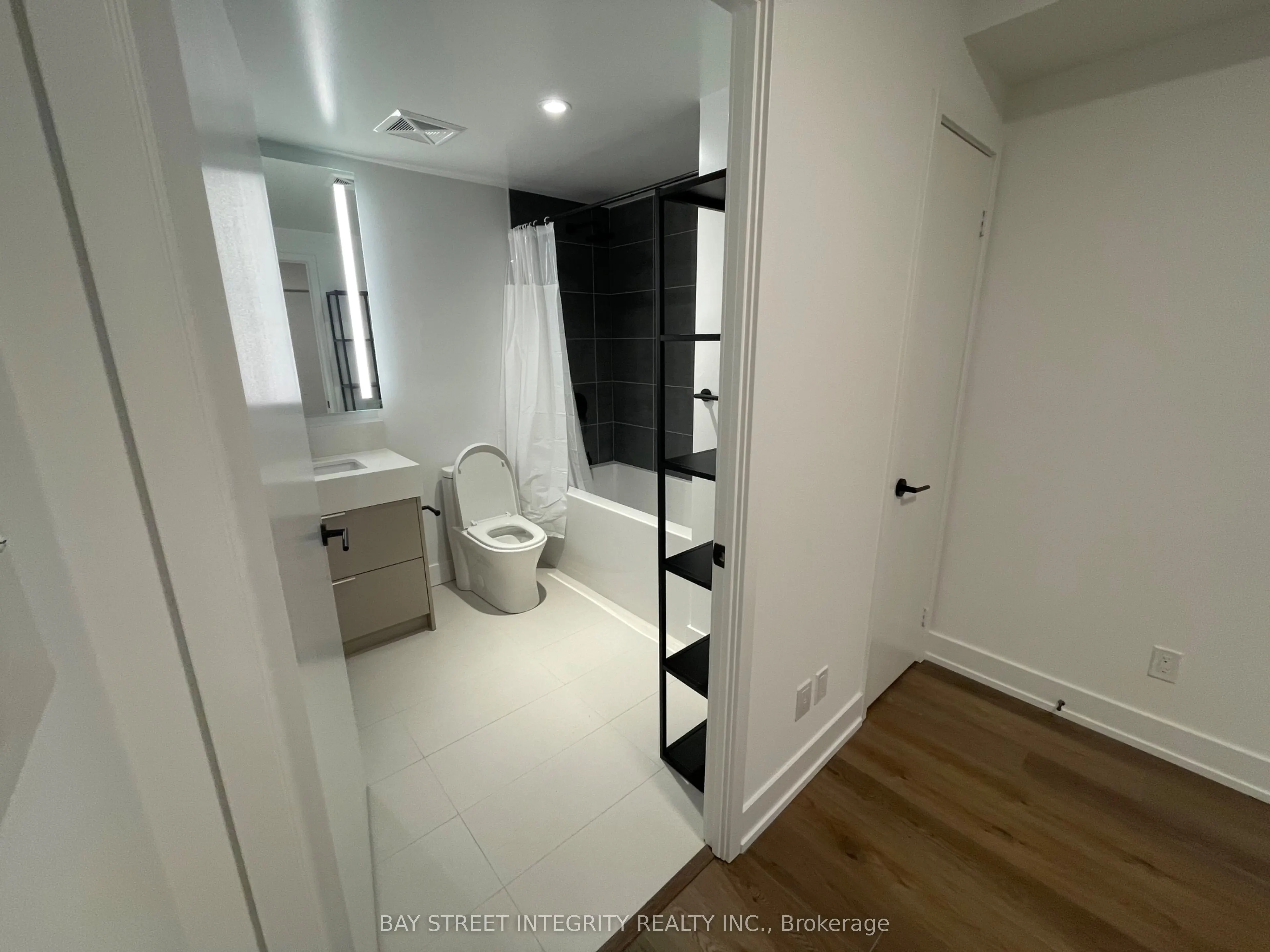 308 Jarvis Street, #518