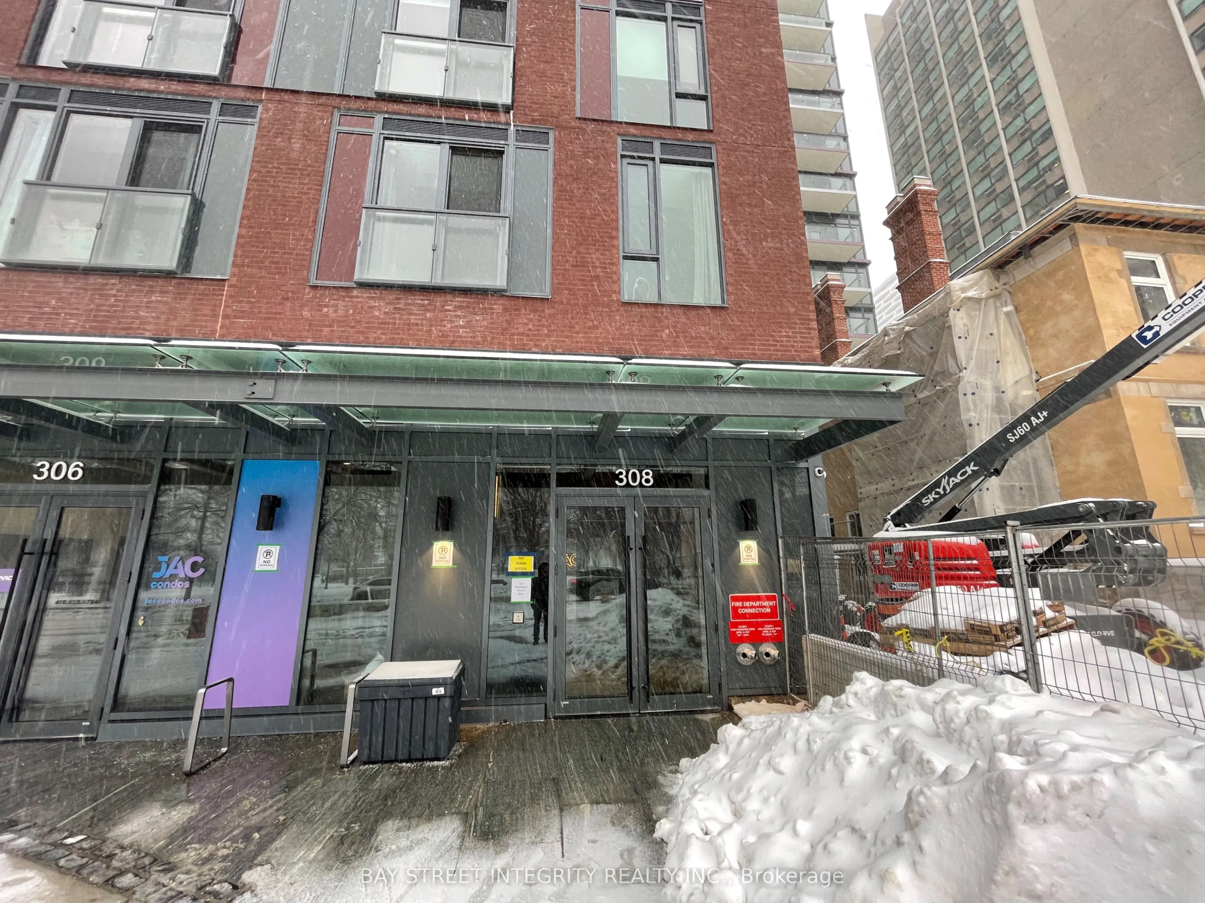 308 Jarvis Street, #518