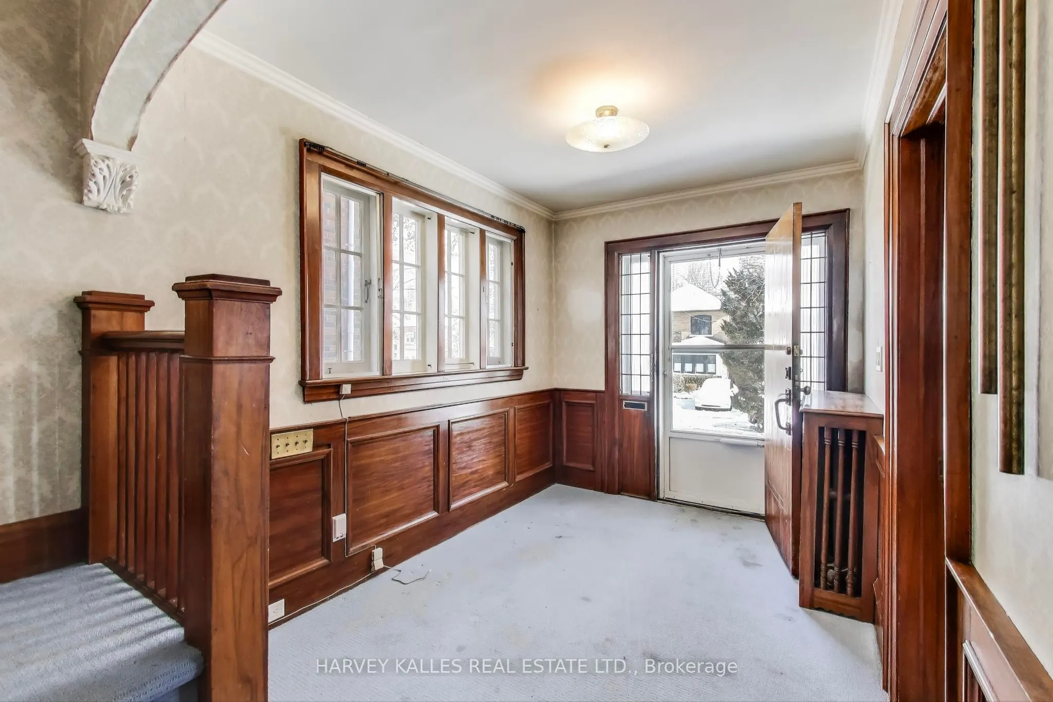 106 Eastbourne Avenue