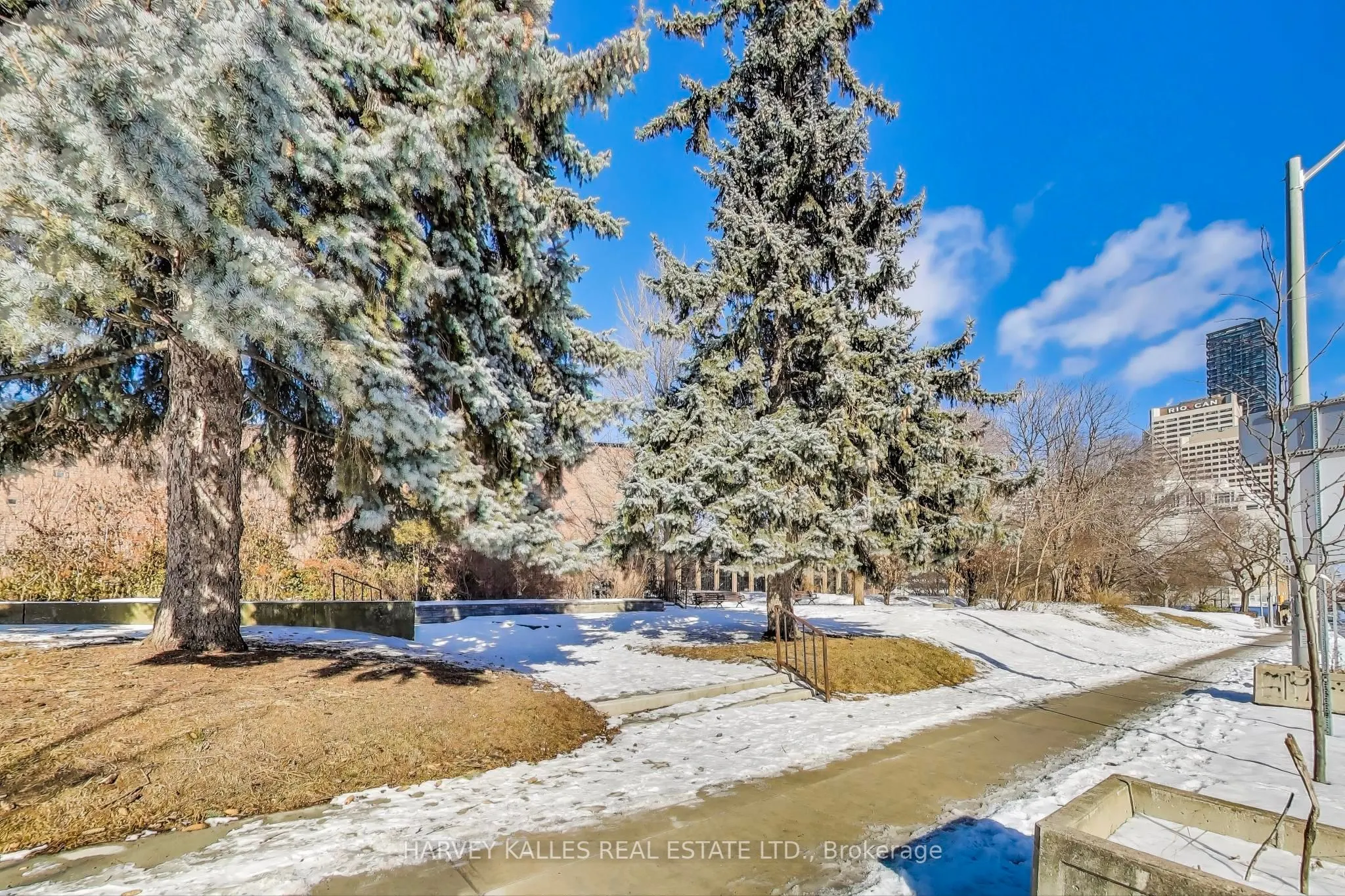 106 Eastbourne Avenue