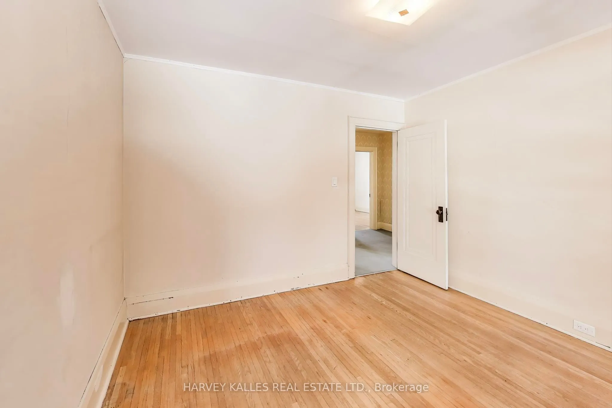 106 Eastbourne Avenue