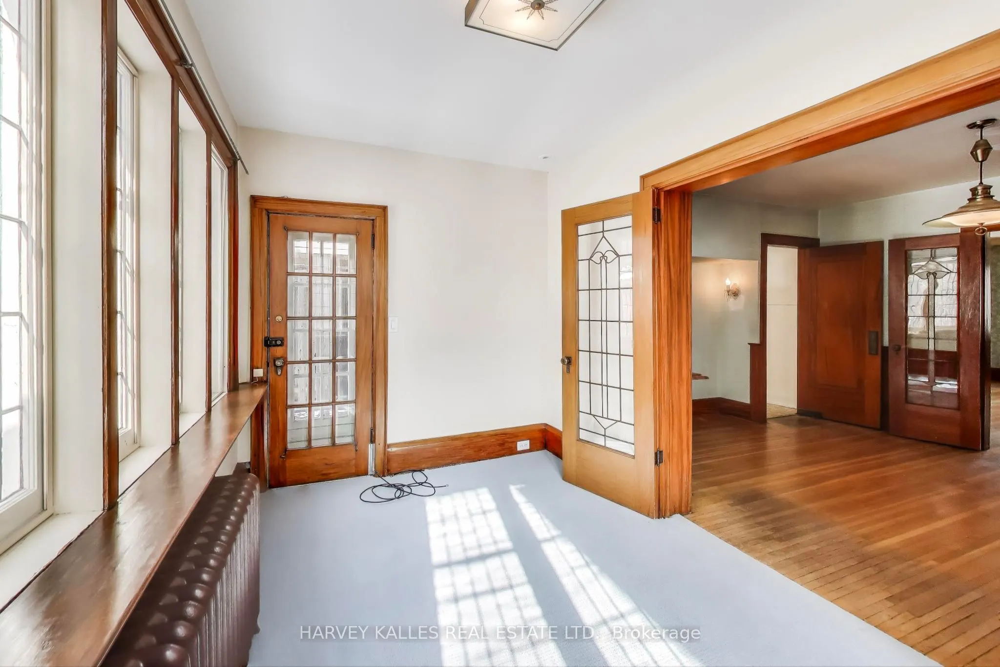 106 Eastbourne Avenue
