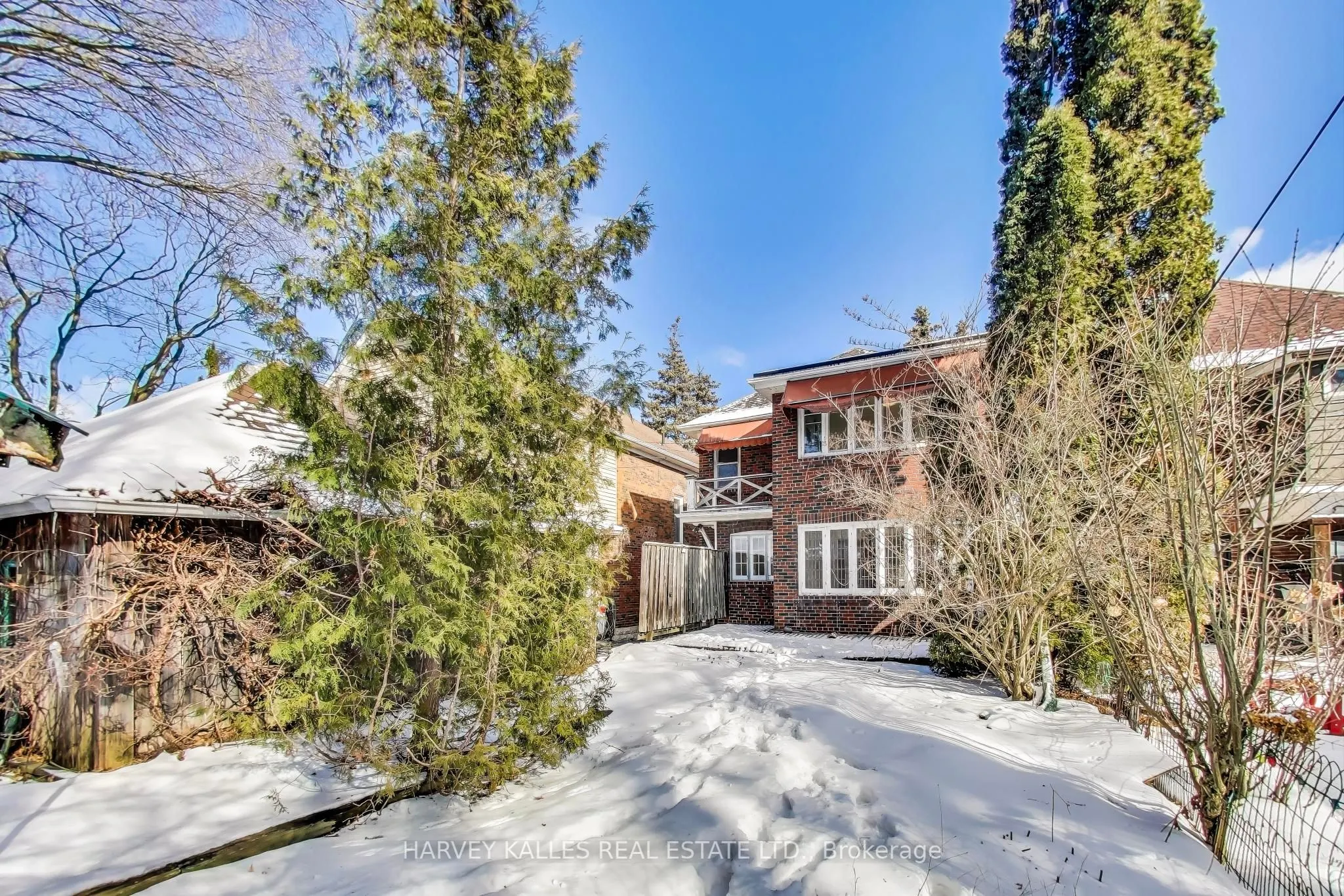 106 Eastbourne Avenue