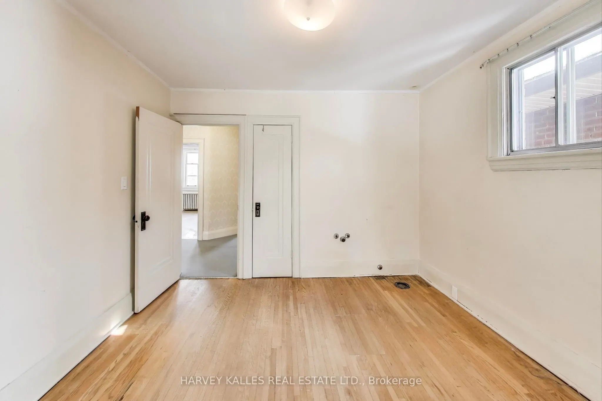 106 Eastbourne Avenue