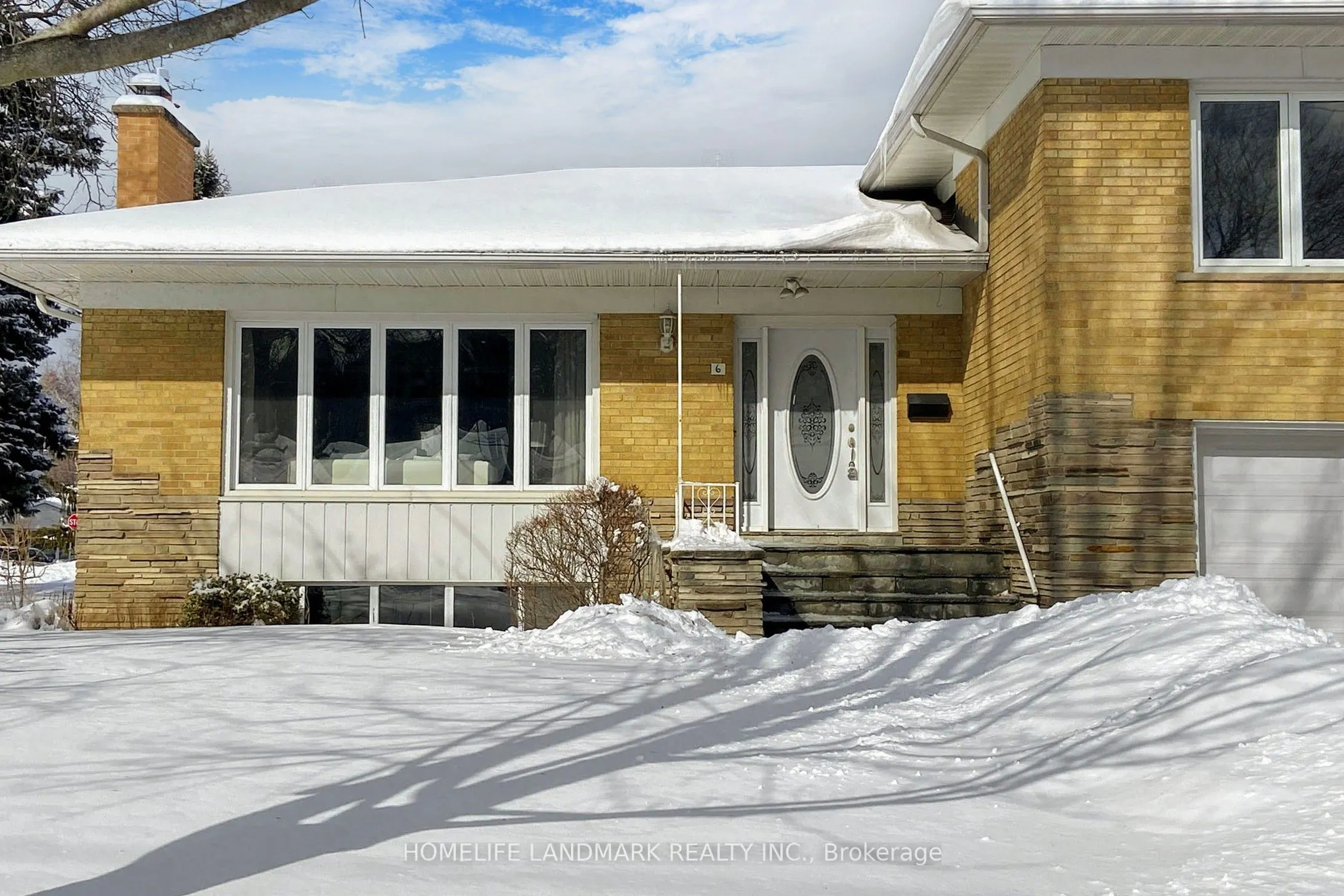 6 Morewood Crescent