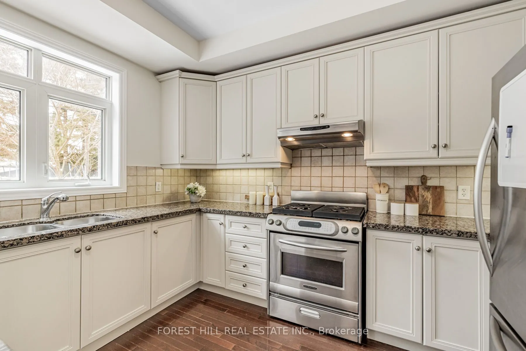 43 Routliffe Lane