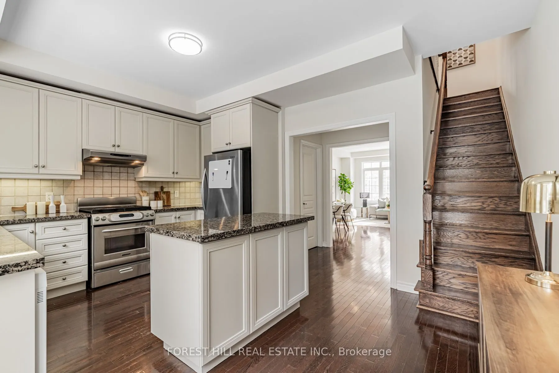 43 Routliffe Lane
