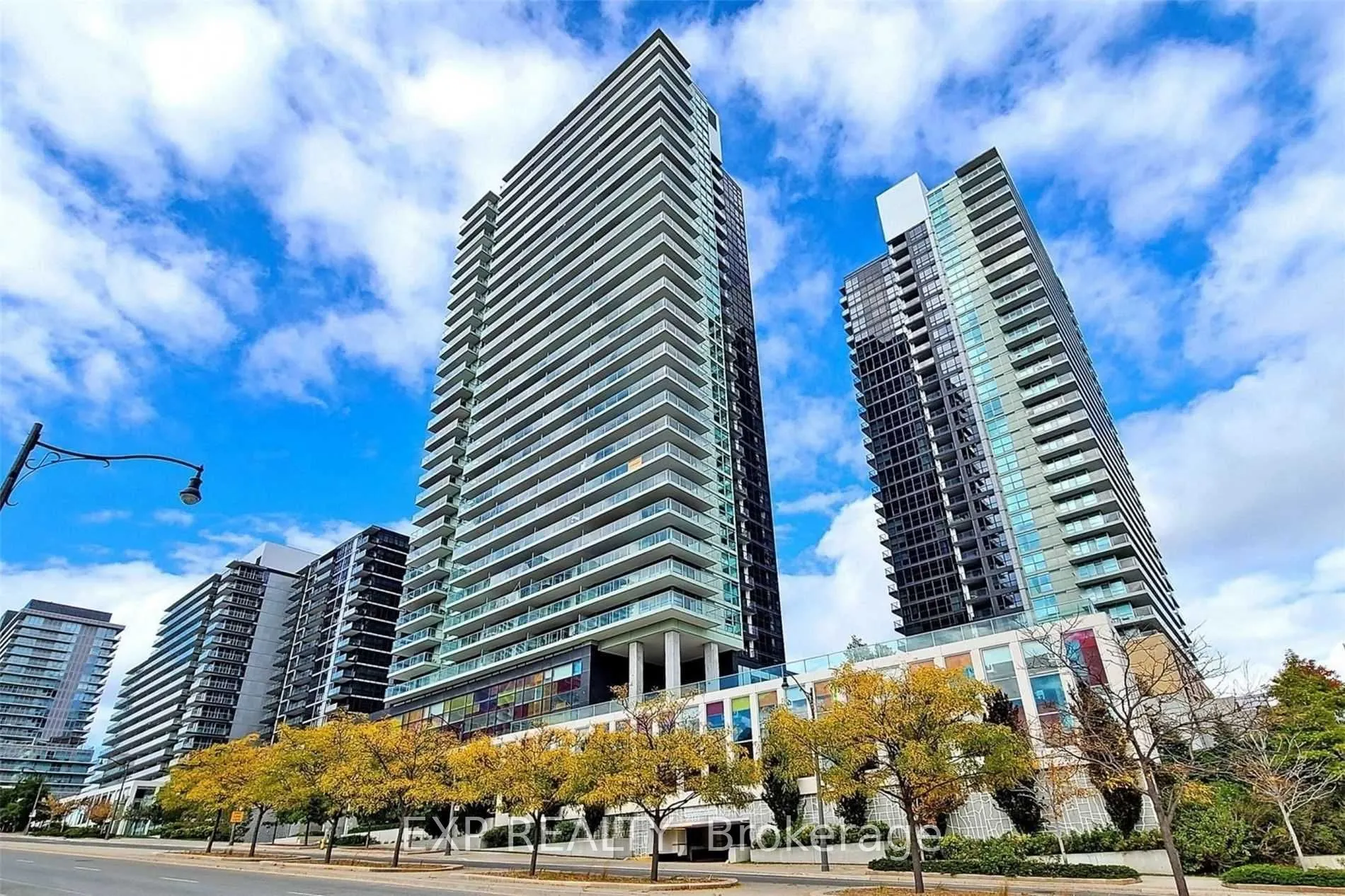 33 Singer Court, #2808