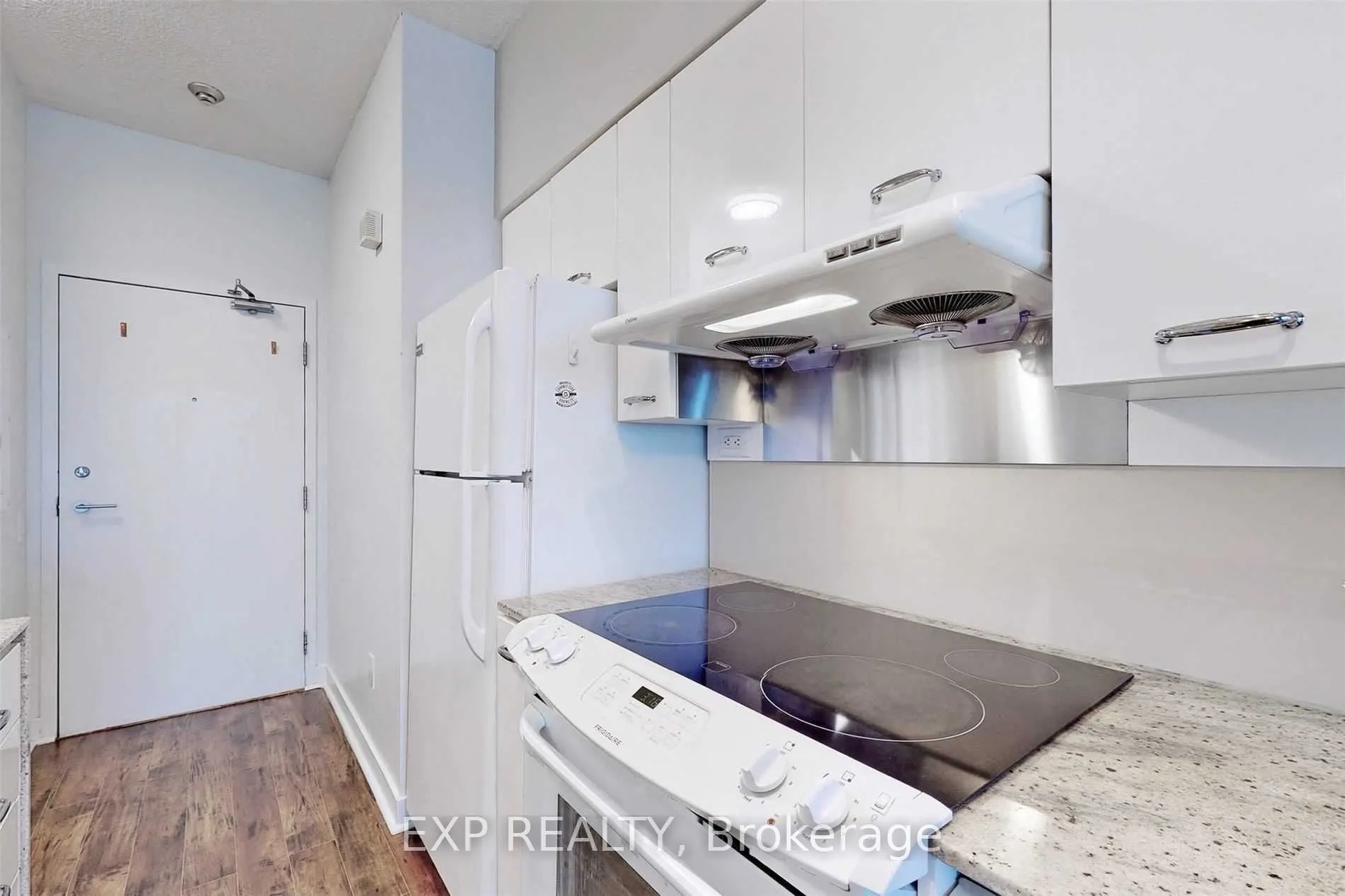 33 Singer Court, #2808