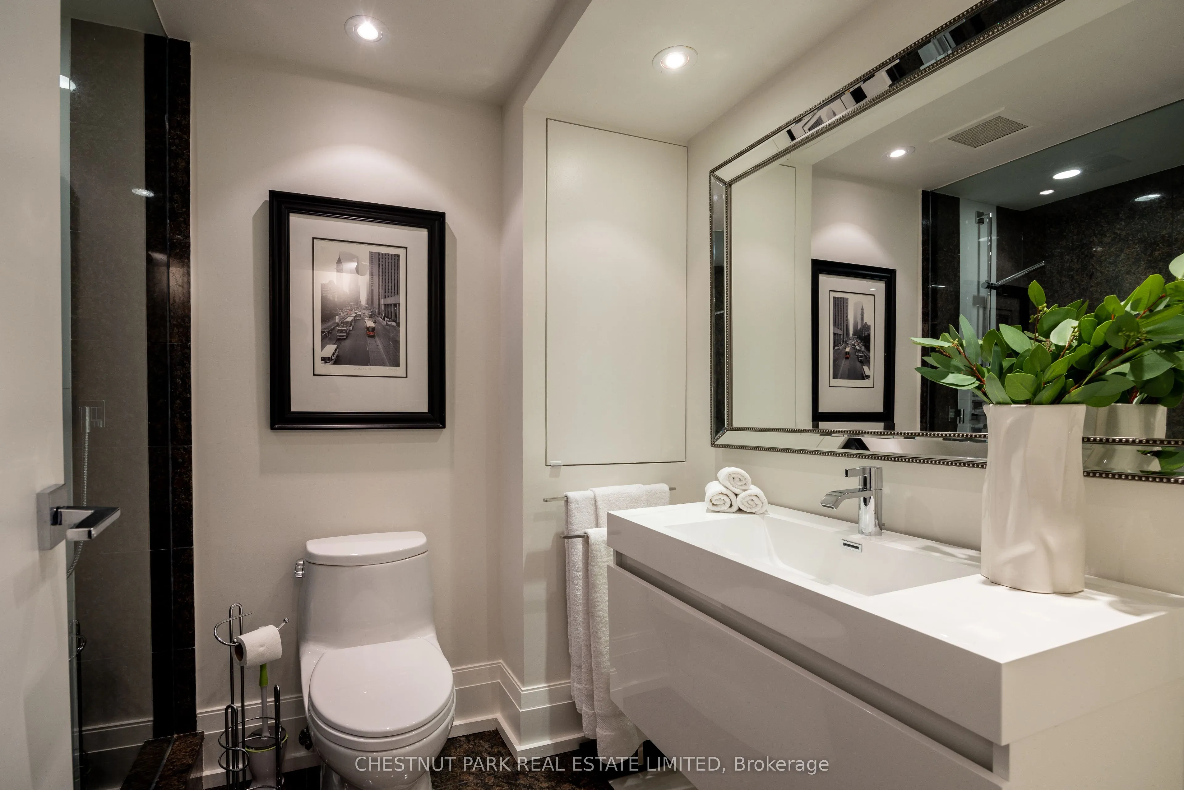 4 Lowther Avenue, #505