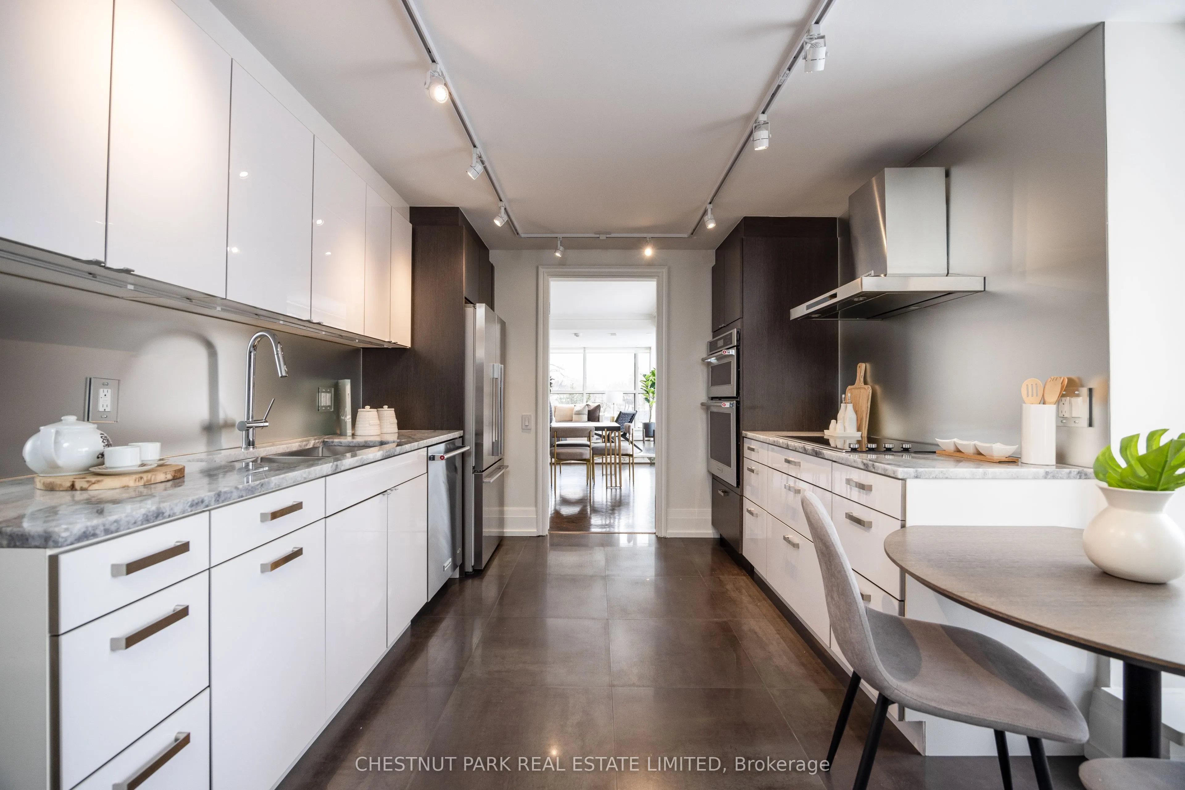 4 Lowther Avenue, #505