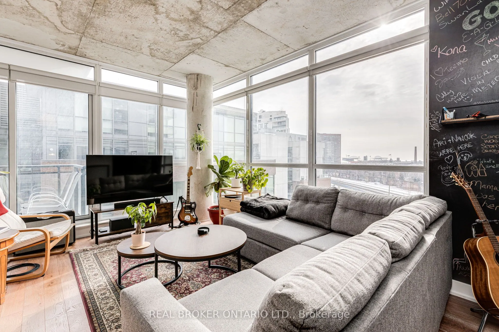 20 Minowan Miikan Lane, #703