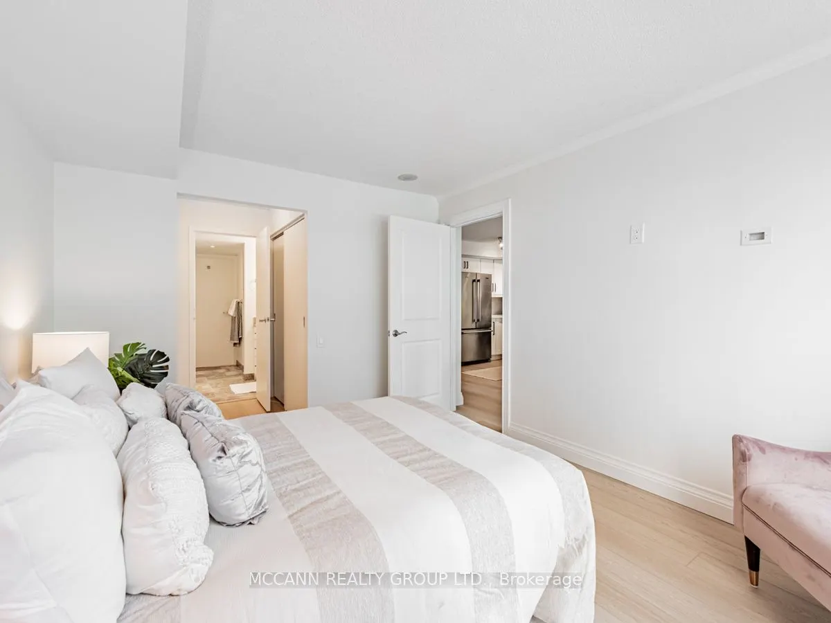 75 Dalhousie Street, #705