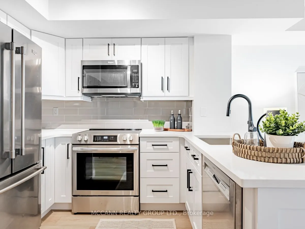 75 Dalhousie Street, #705