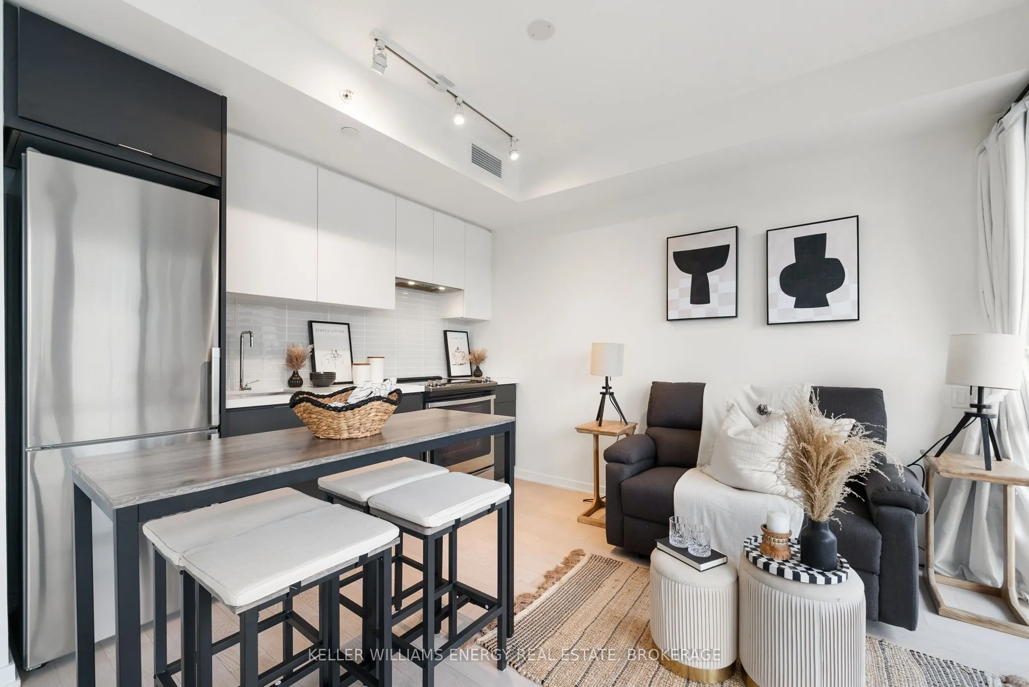 60 Colborne Street, #1201