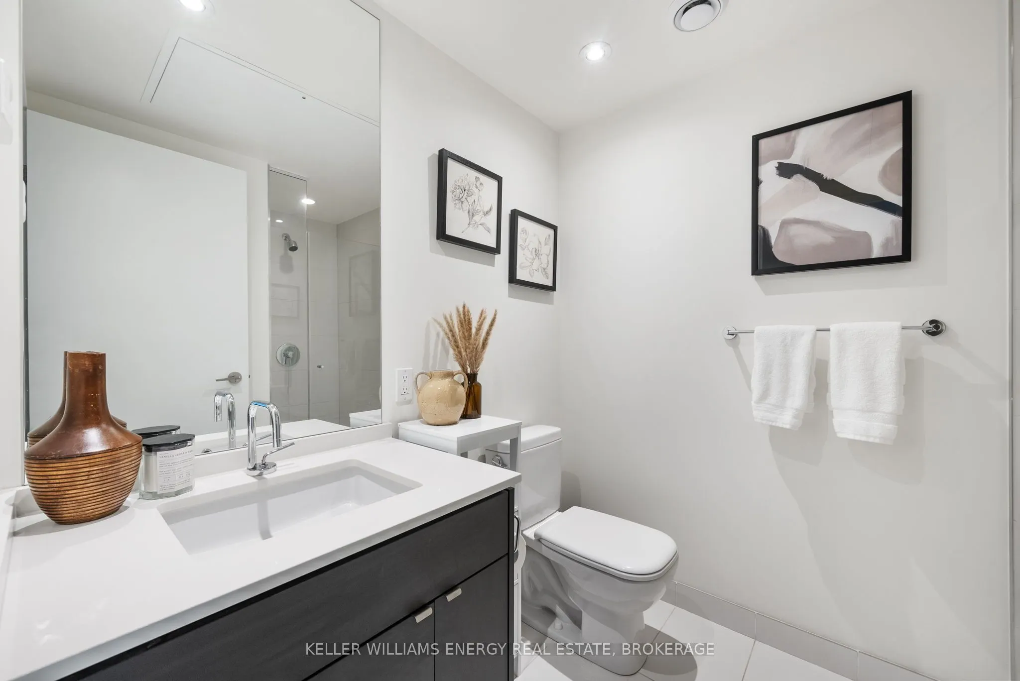 60 Colborne Street, #1201