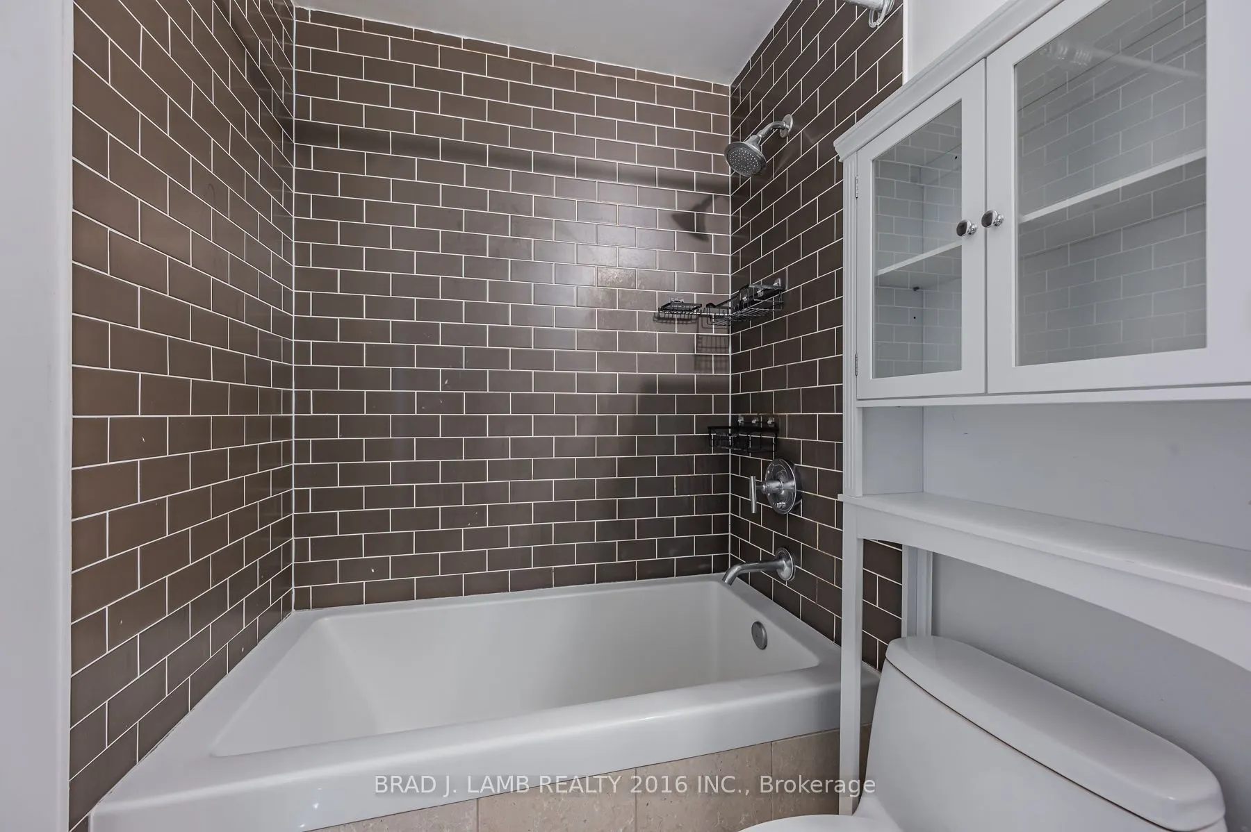 33 CHARLES Street E, #610
