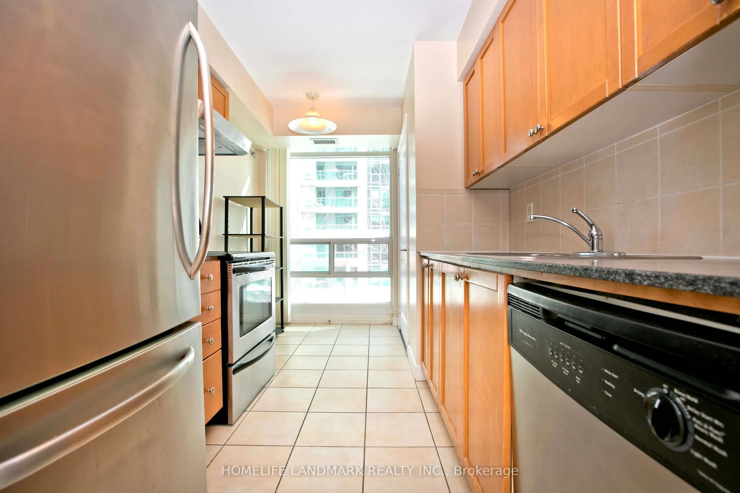 35 Bales Avenue, #511