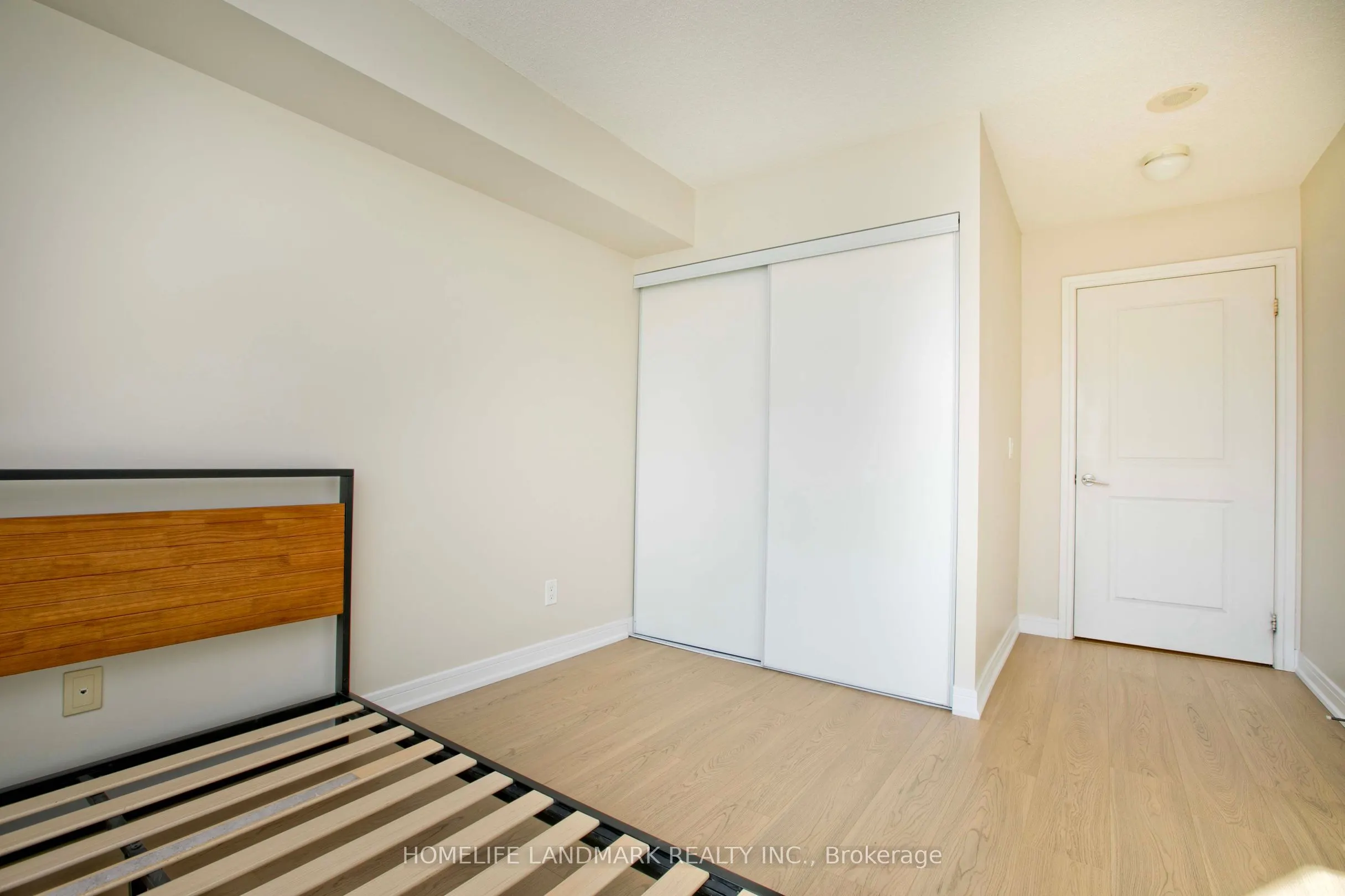 35 Bales Avenue, #511