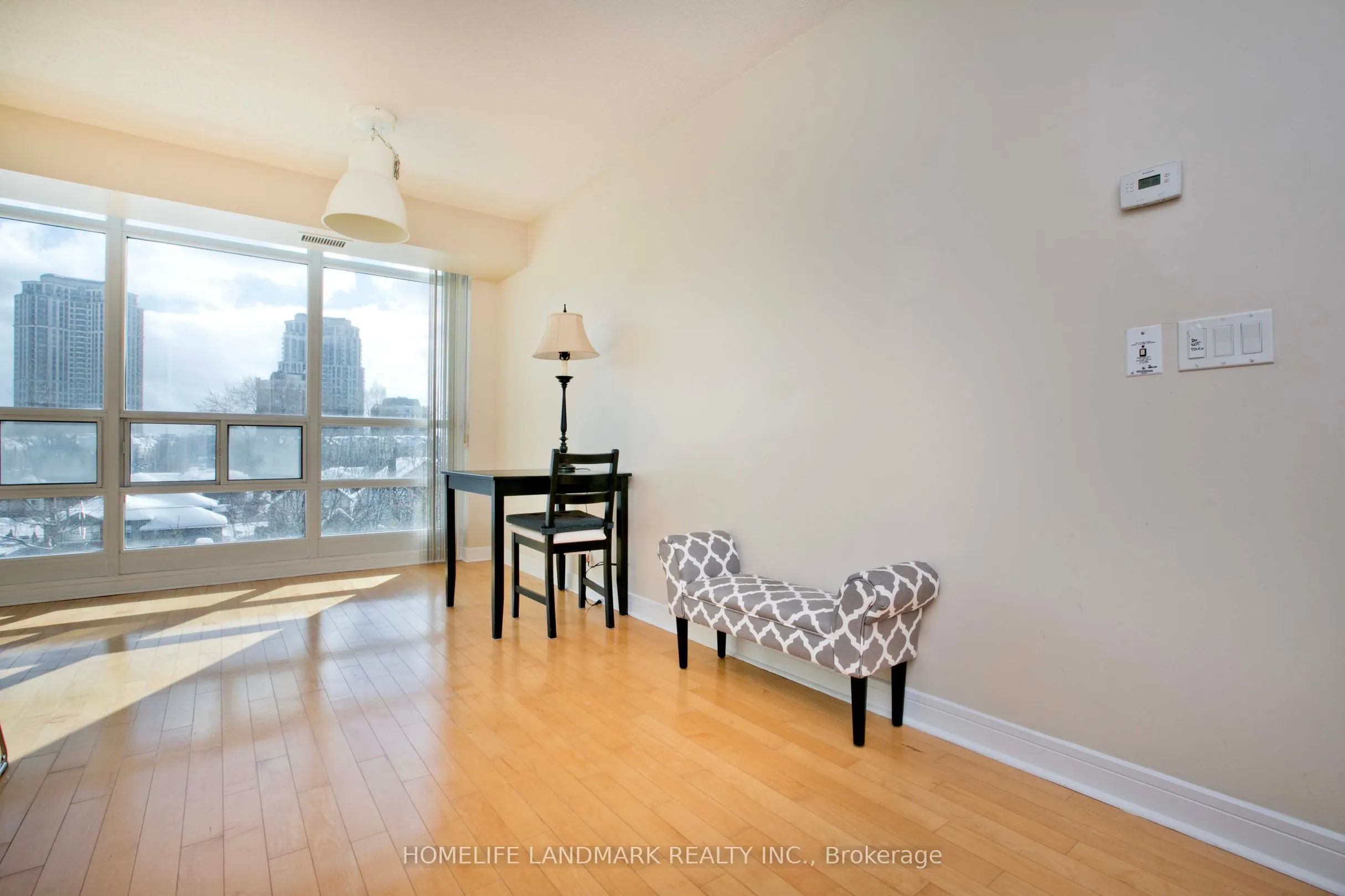 35 Bales Avenue, #511