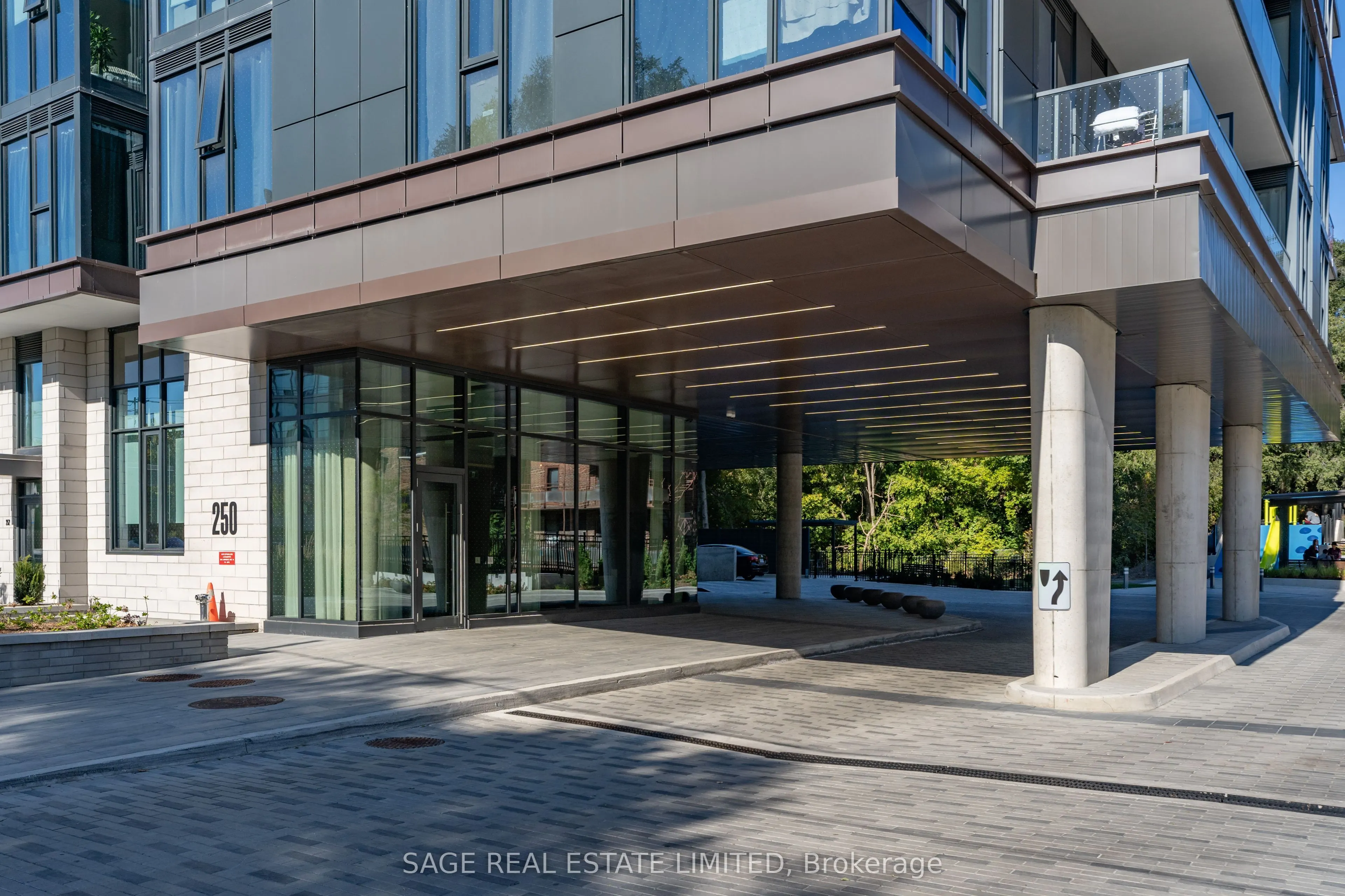 250 Lawrence Avenue W #703