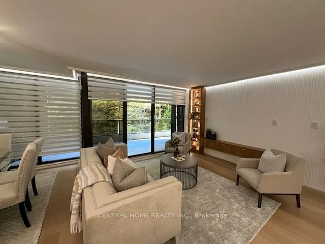 3900 Yonge Street, #807