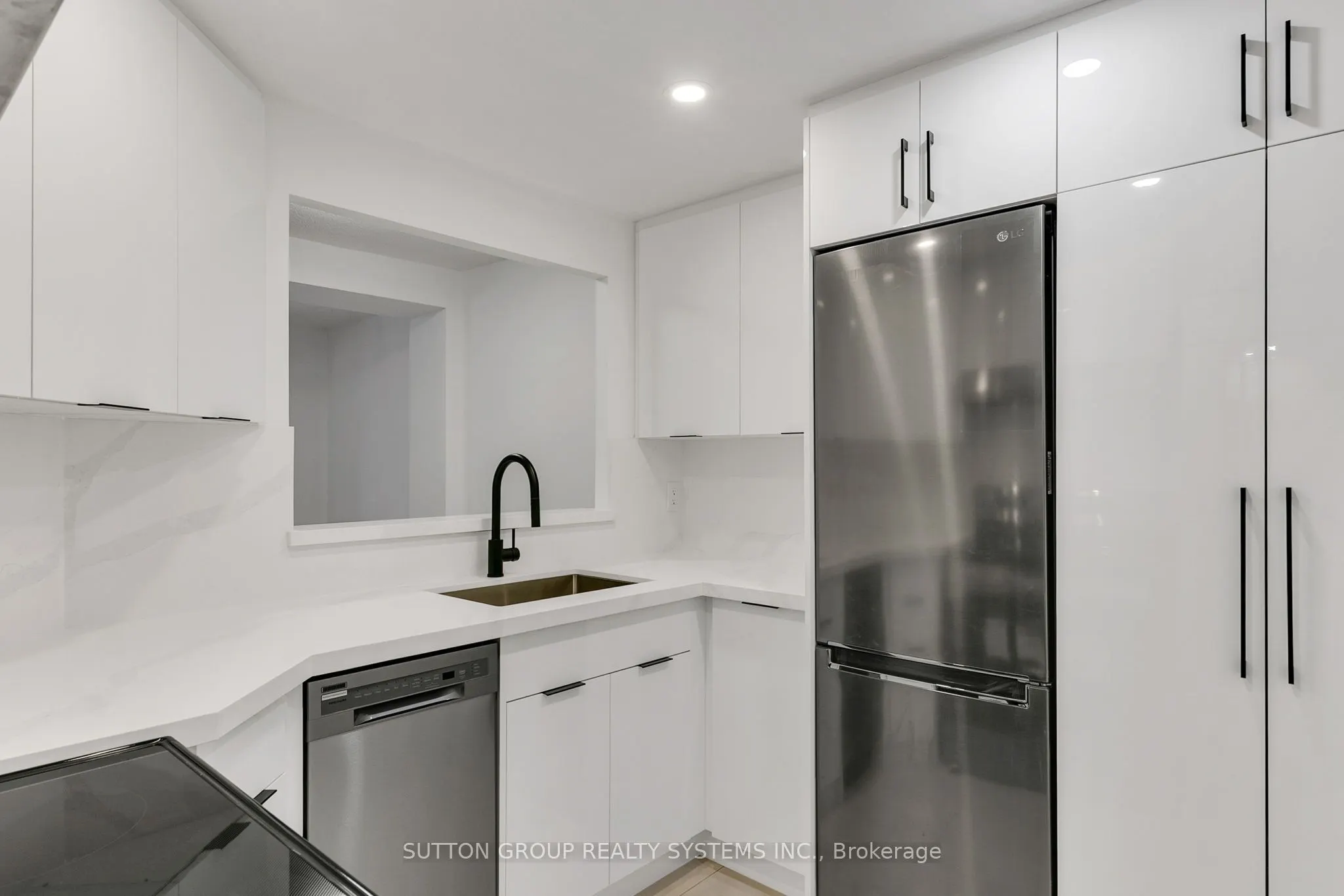 88 Charles Street E, #205
