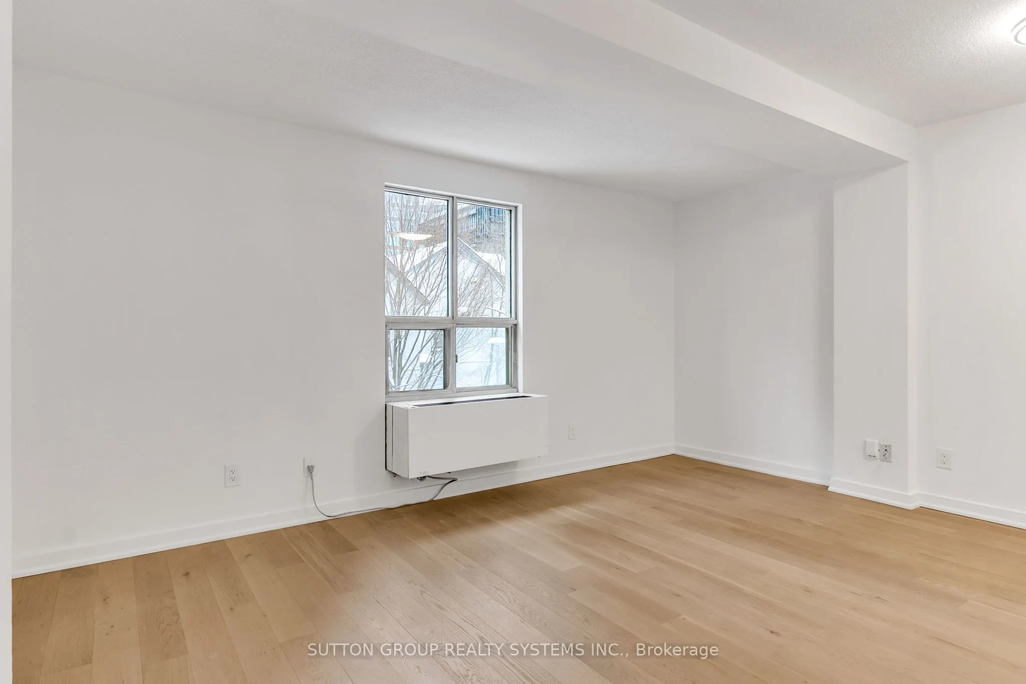 88 Charles Street E, #205