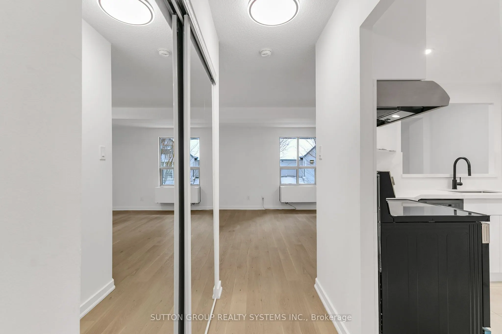 88 Charles Street E, #205