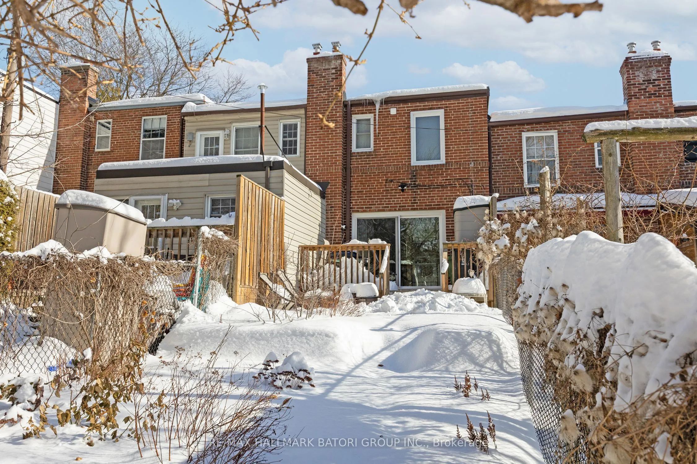 20 Rowley Avenue