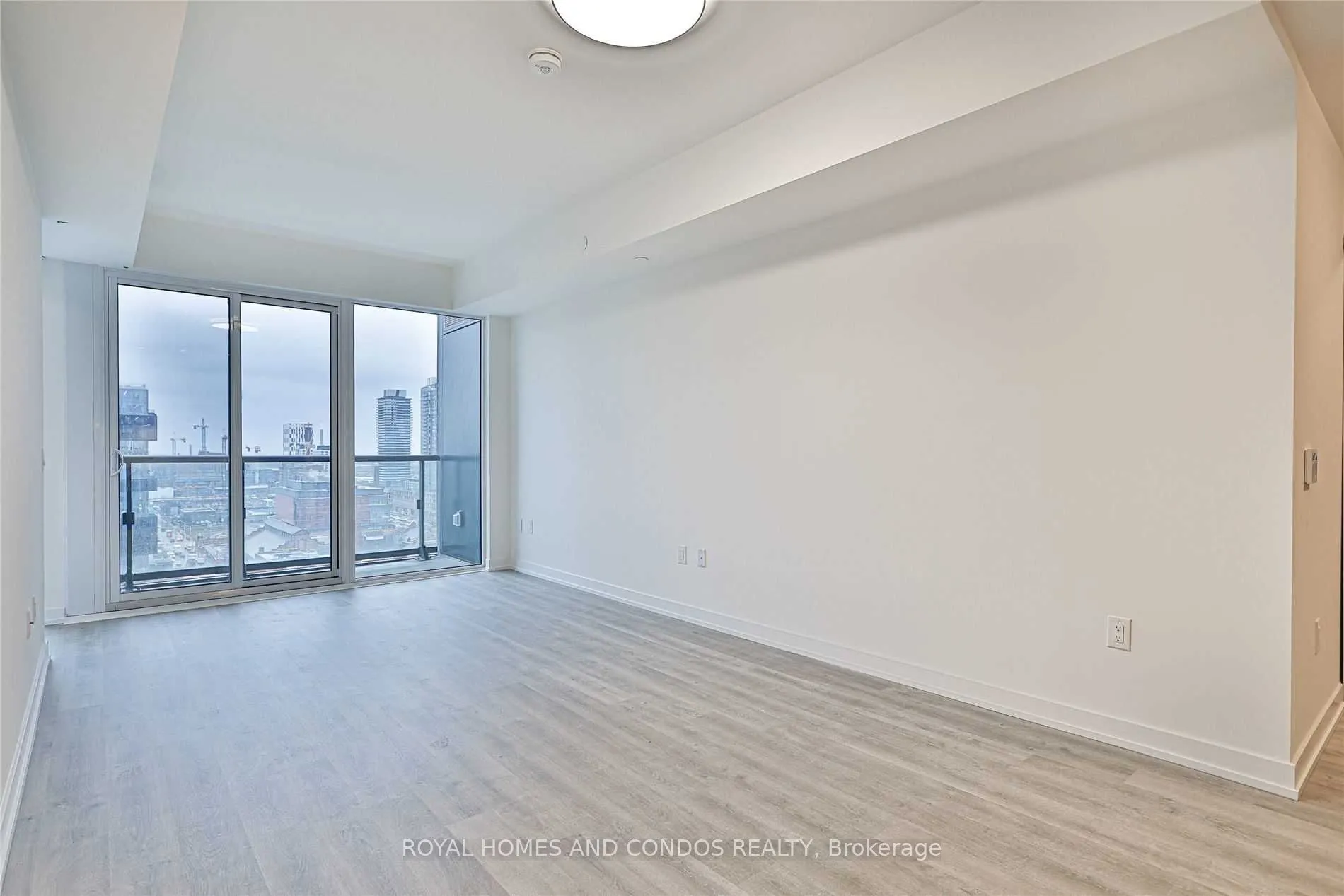 158 Front Street E, #1611