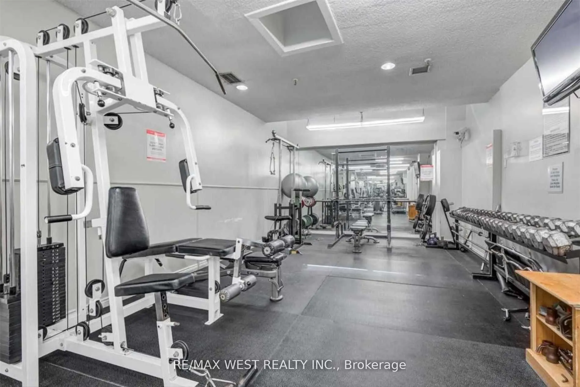 73 McCaul Street, #630