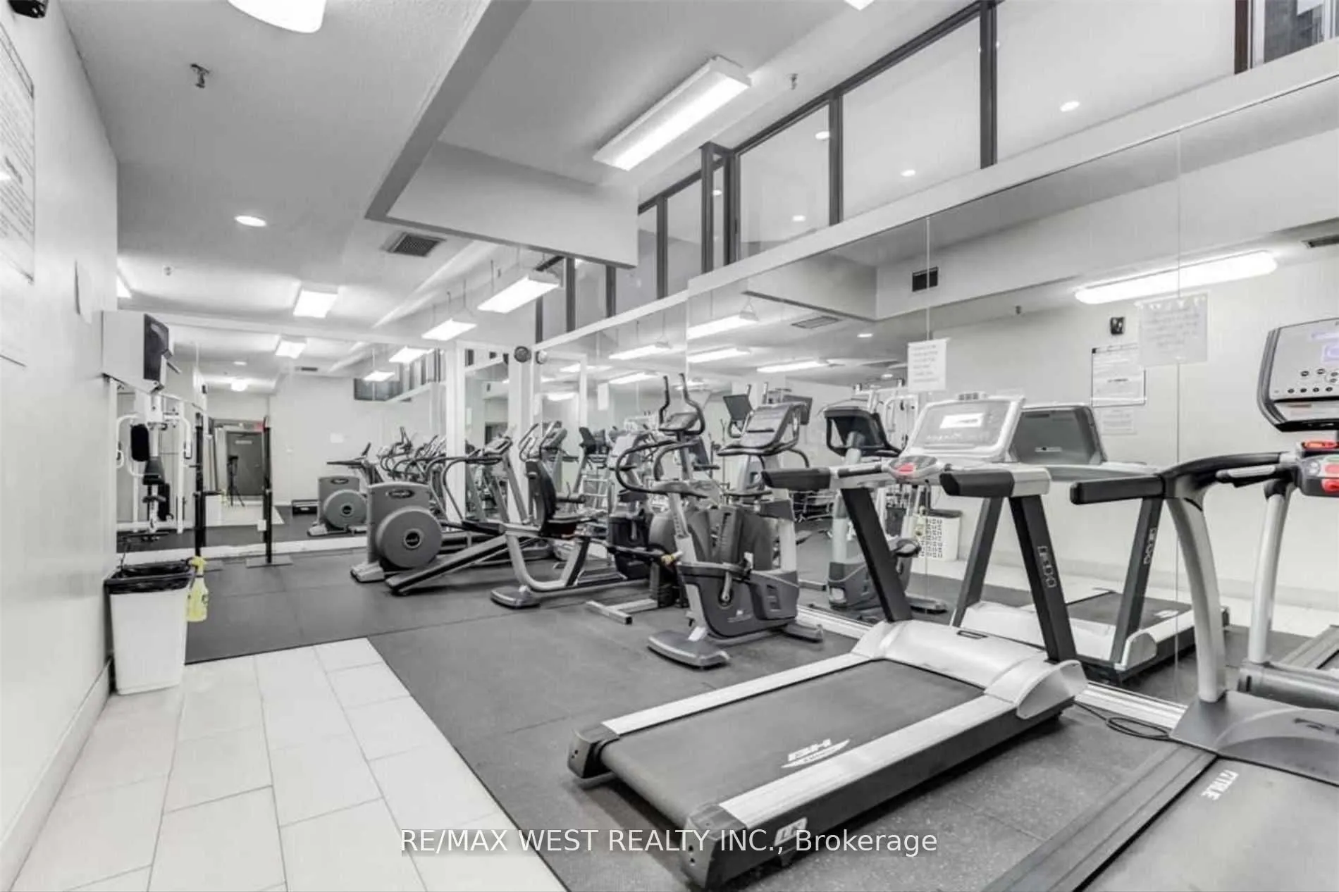 73 McCaul Street, #630