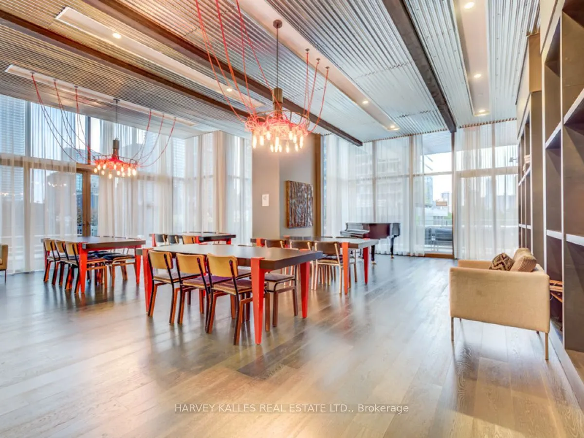 5 St Joseph Street, #2806