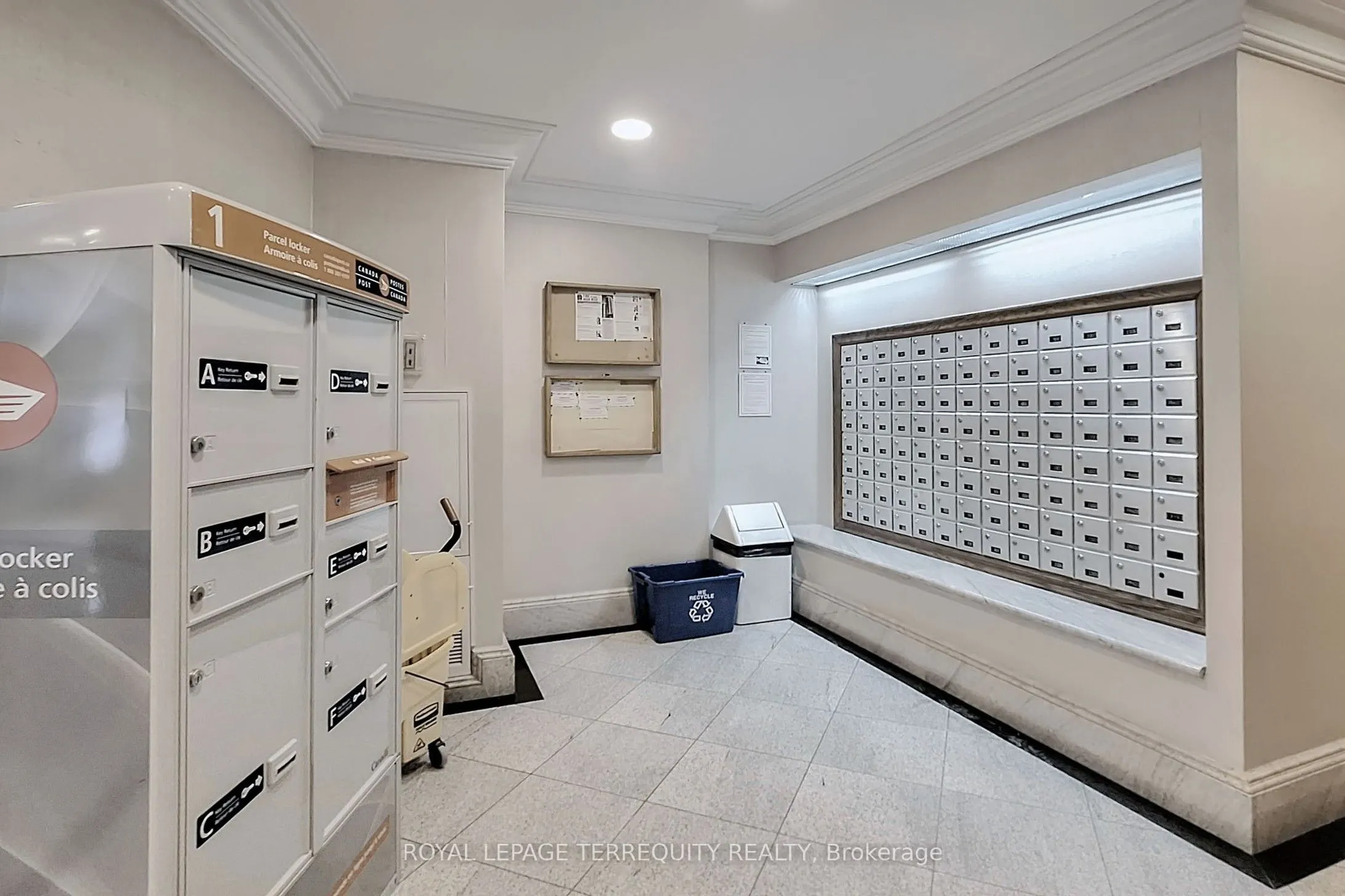 18 Pemberton Avenue, #PH00