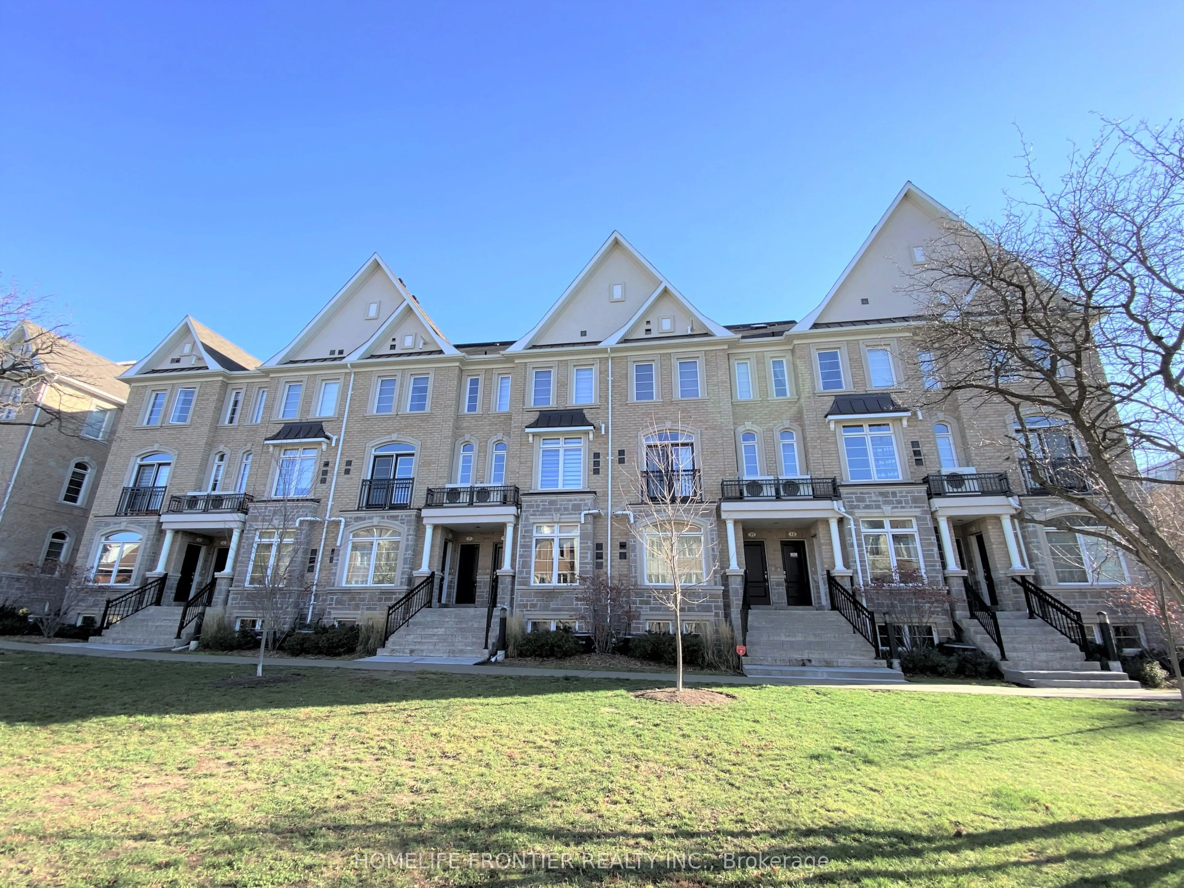 39 Drewry Avenue, #Th7