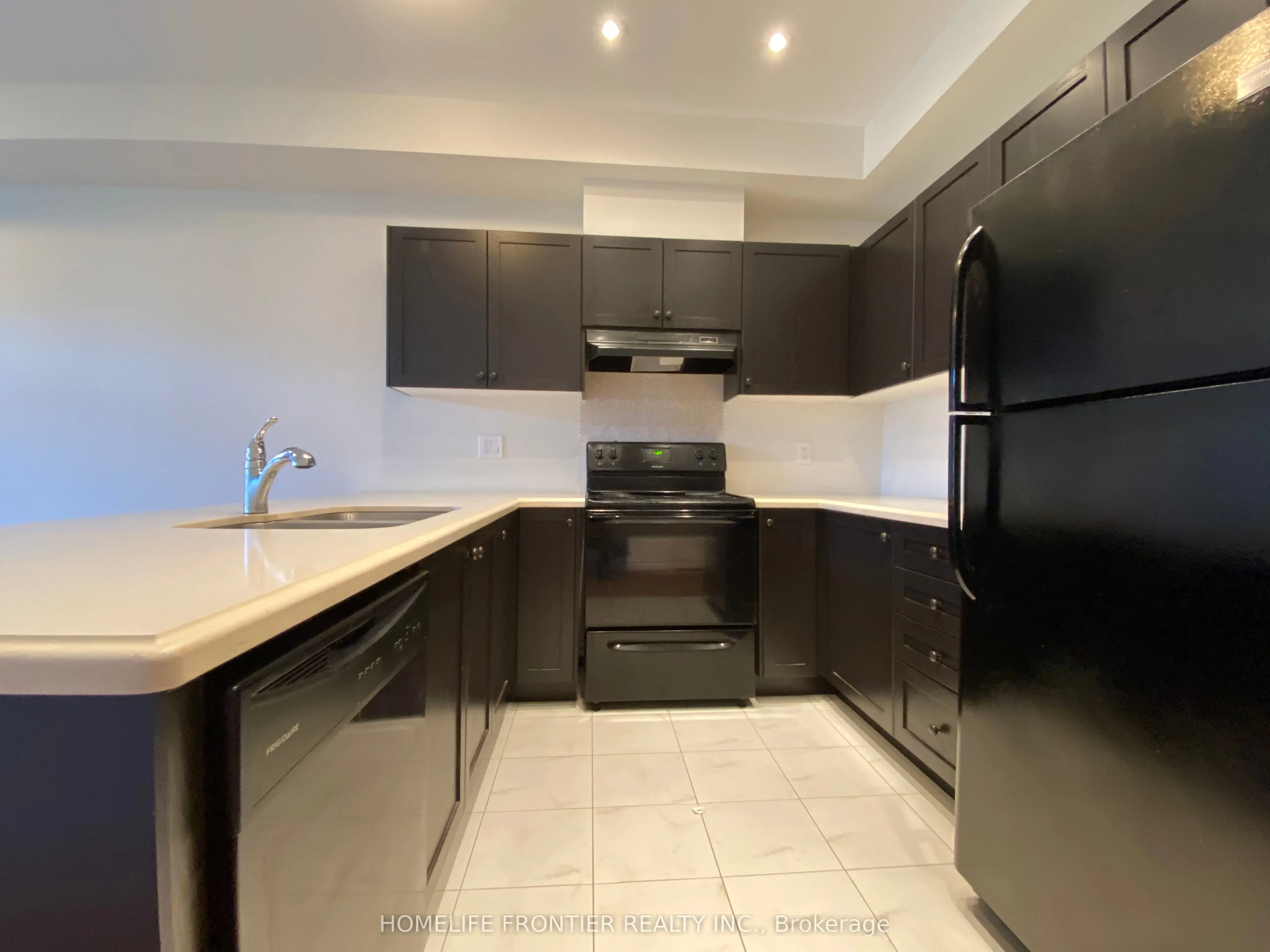 39 Drewry Avenue, #Th7