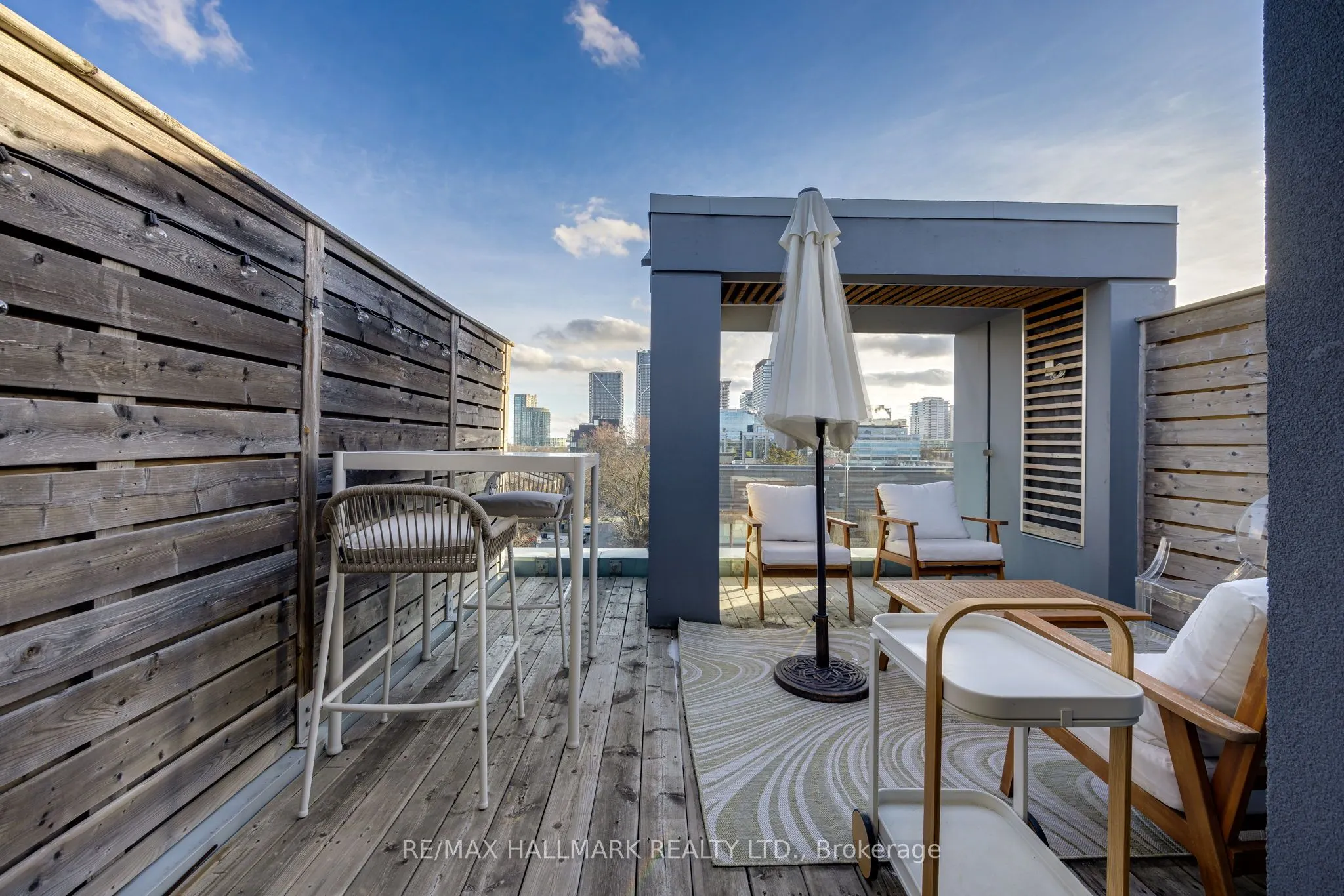 850 Richmond Street W, #10