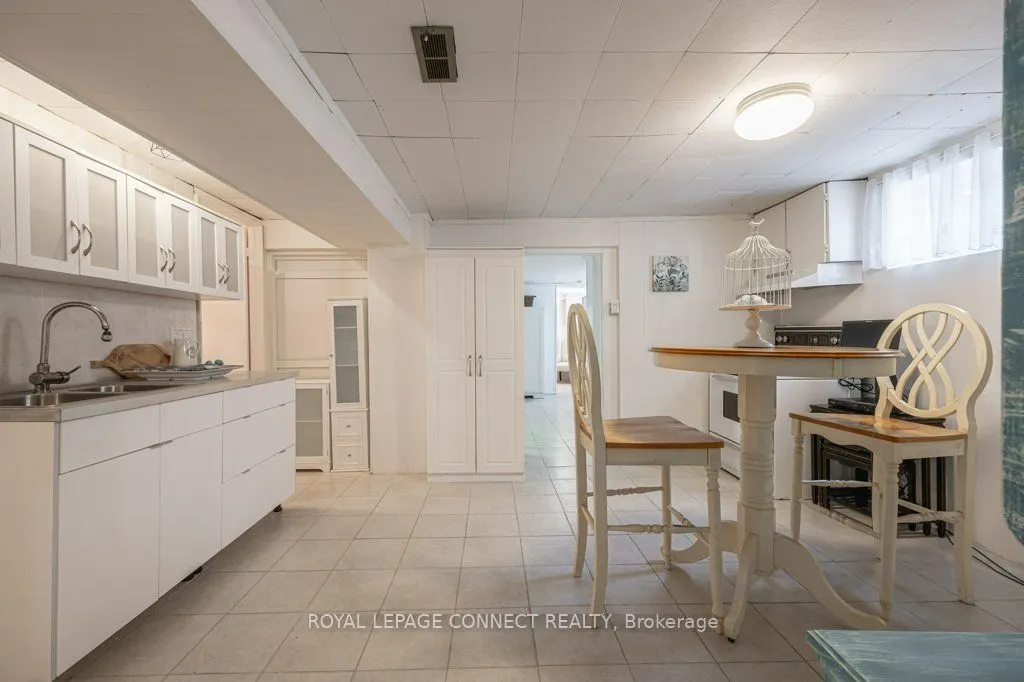 2 Ailsa Craig Court