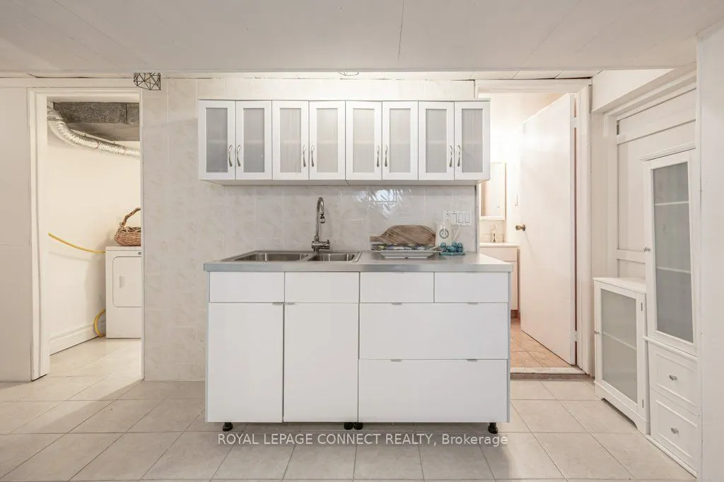 2 Ailsa Craig Court