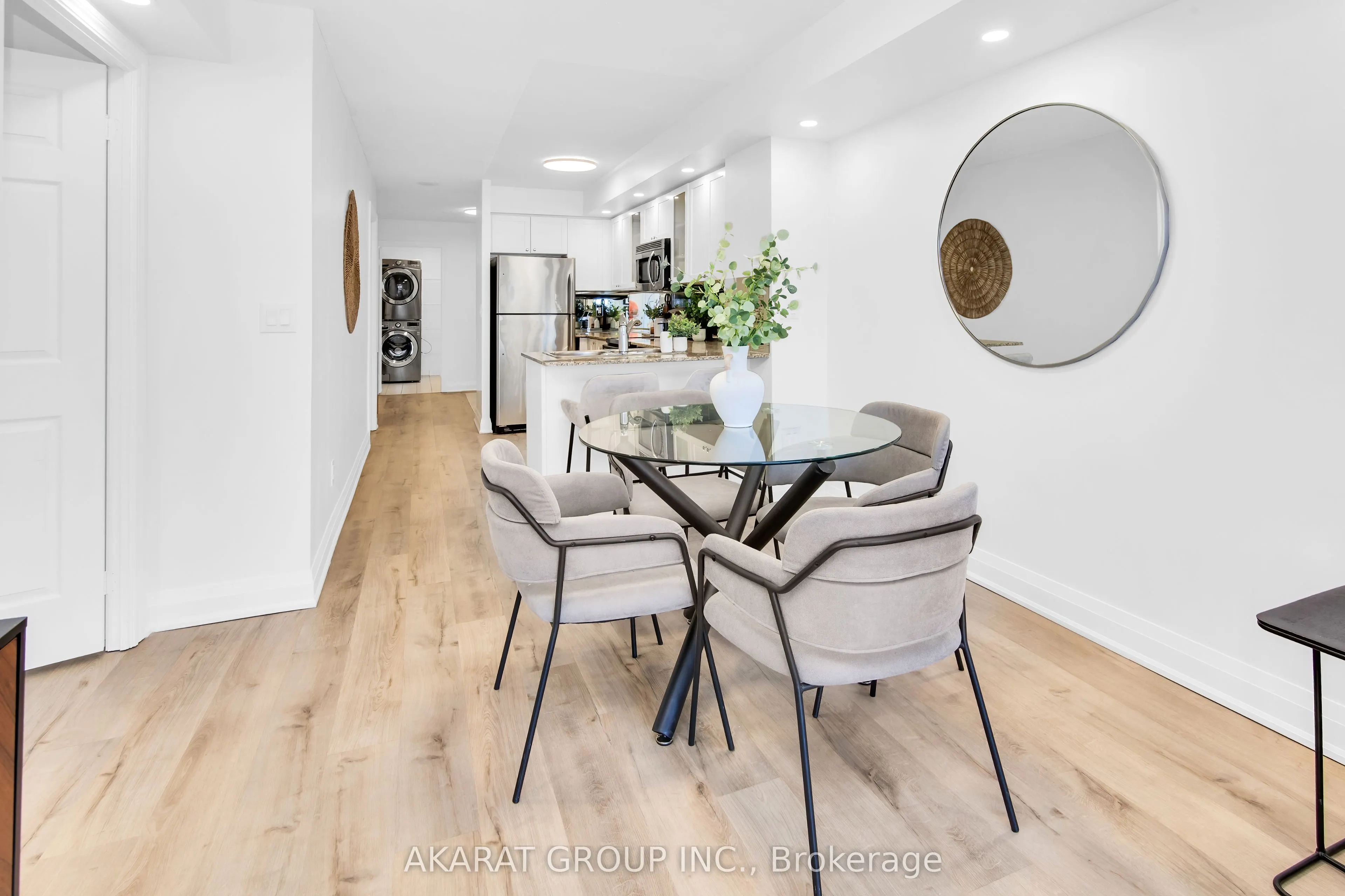 761 Bay Street, #3004