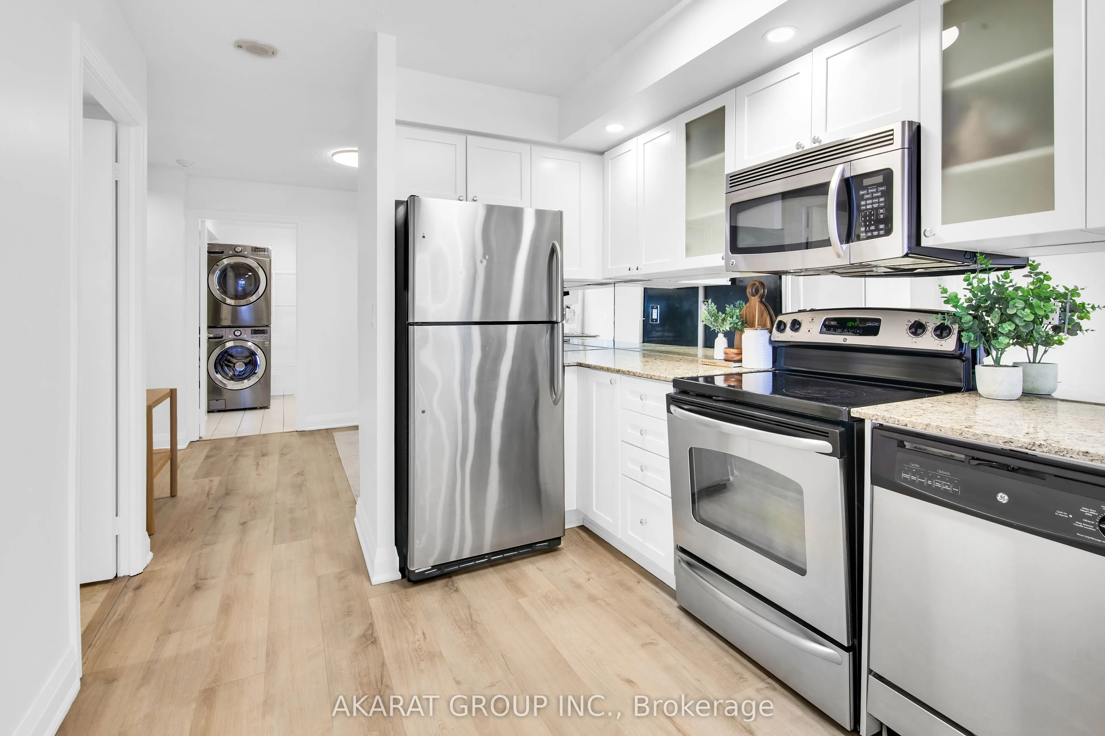 761 Bay Street, #3004